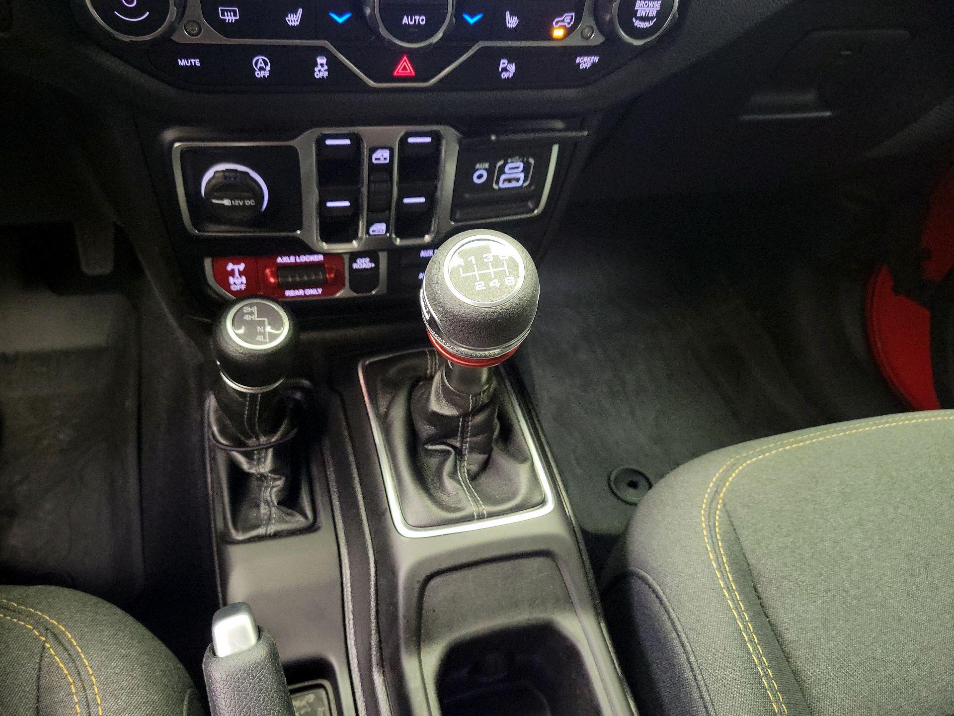 Thumbnail: 2024 Jeep Wrangler - 17