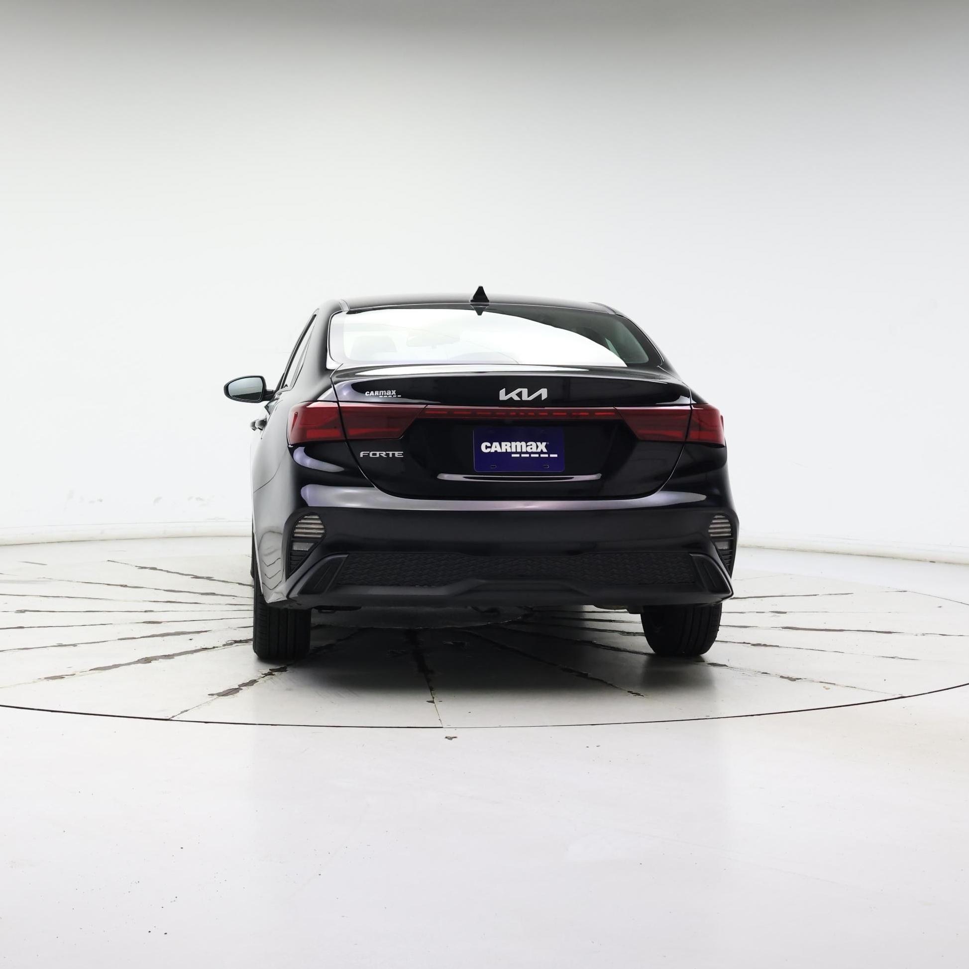 Thumbnail: 2023 Kia Forte - 6