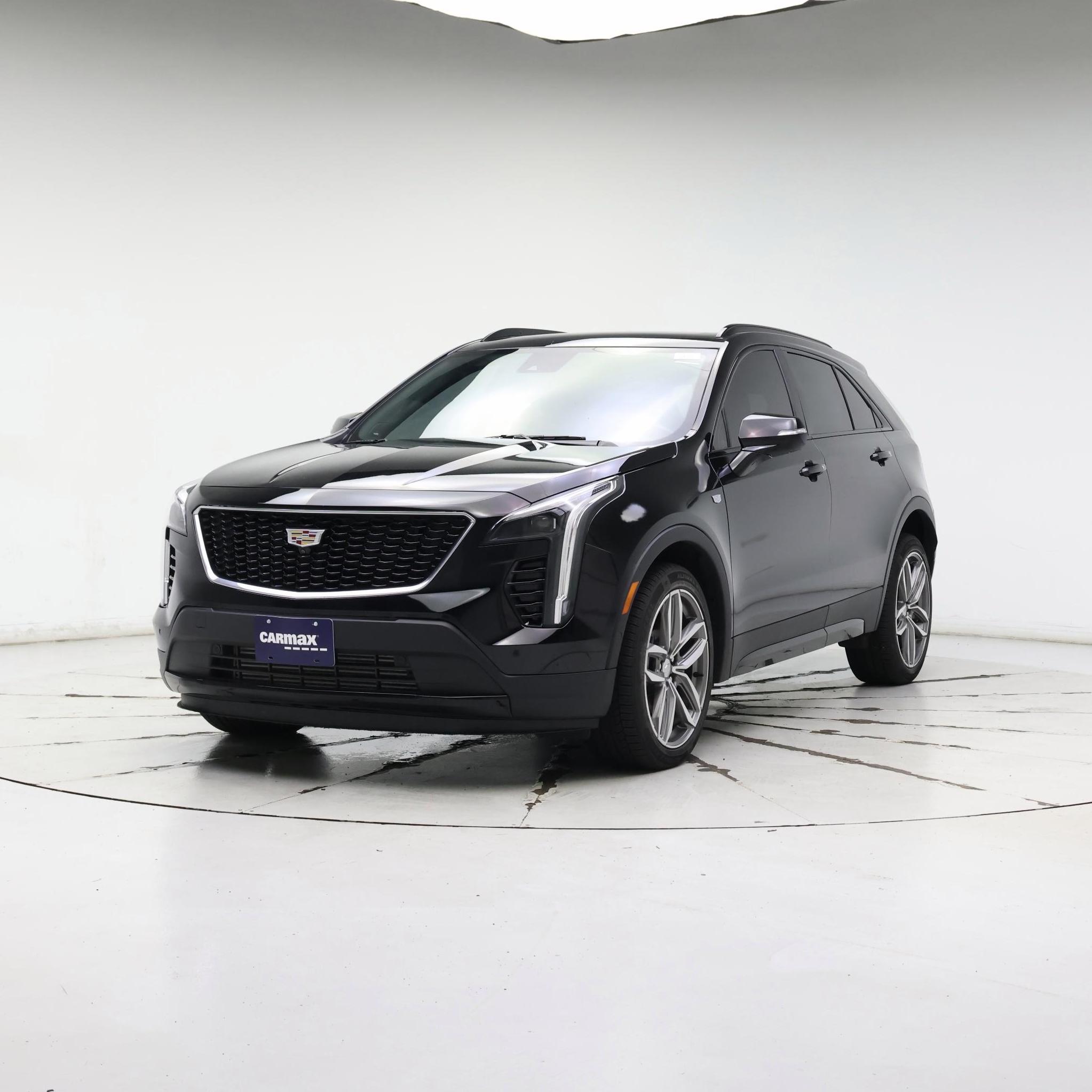 Thumbnail: 2022 Cadillac XT4 - 4