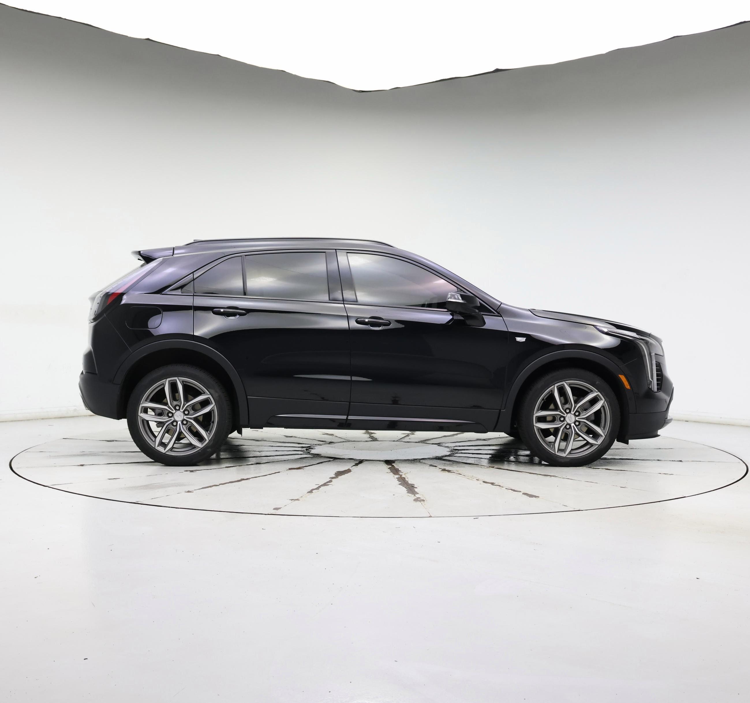 Thumbnail: 2022 Cadillac XT4 - 7