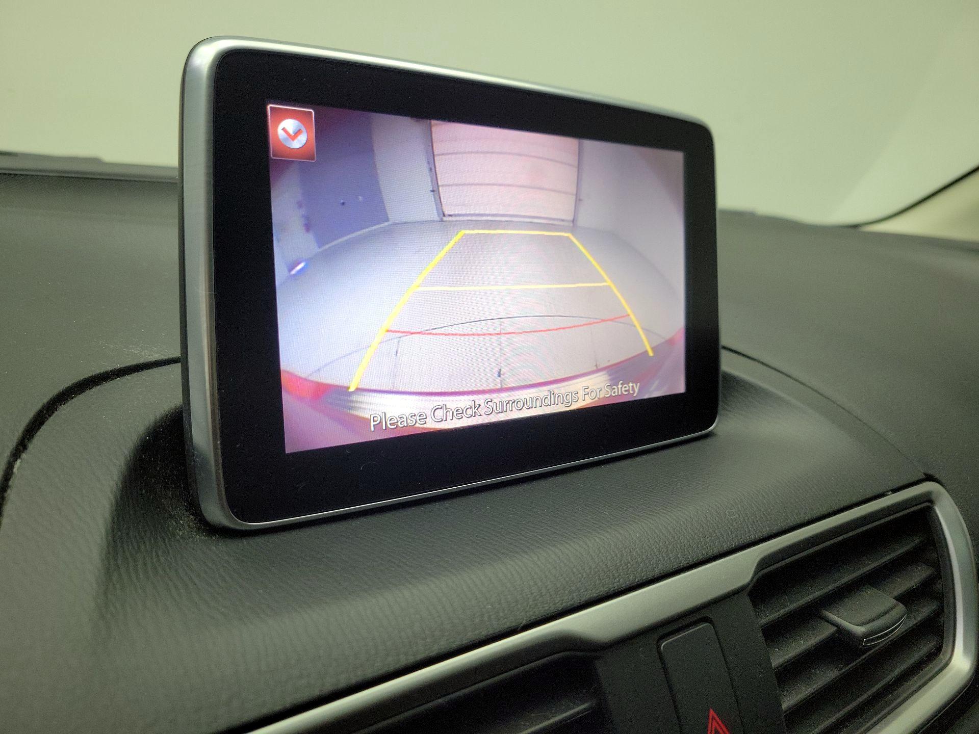 Thumbnail: 2016 Mazda Mazda3 - 14