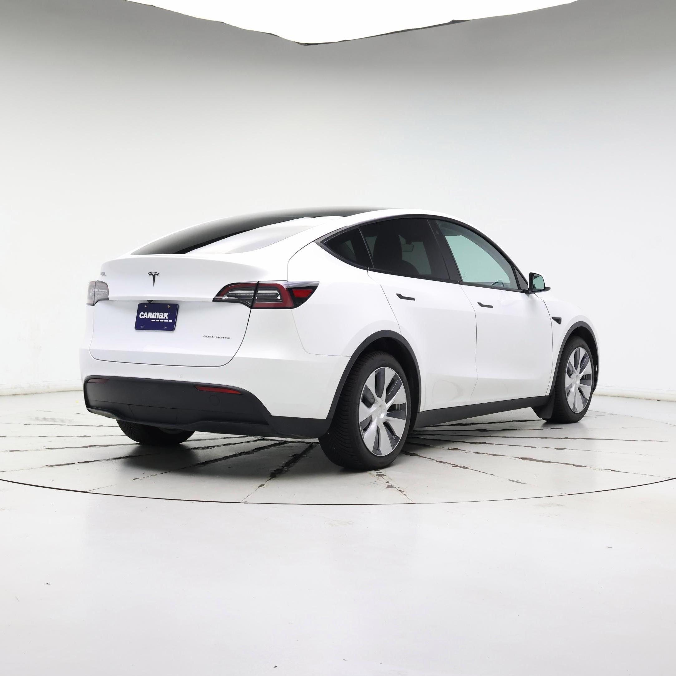 Thumbnail: 2020 Tesla Model Y - 8