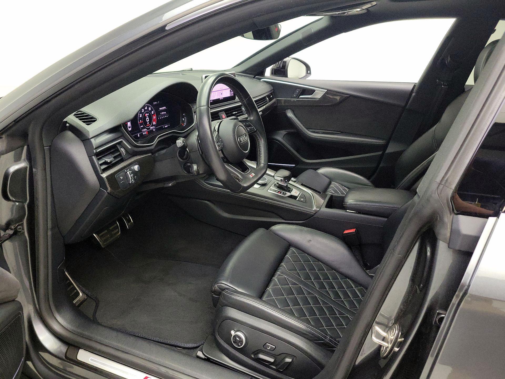 Thumbnail: 2019 Audi S5 - 11