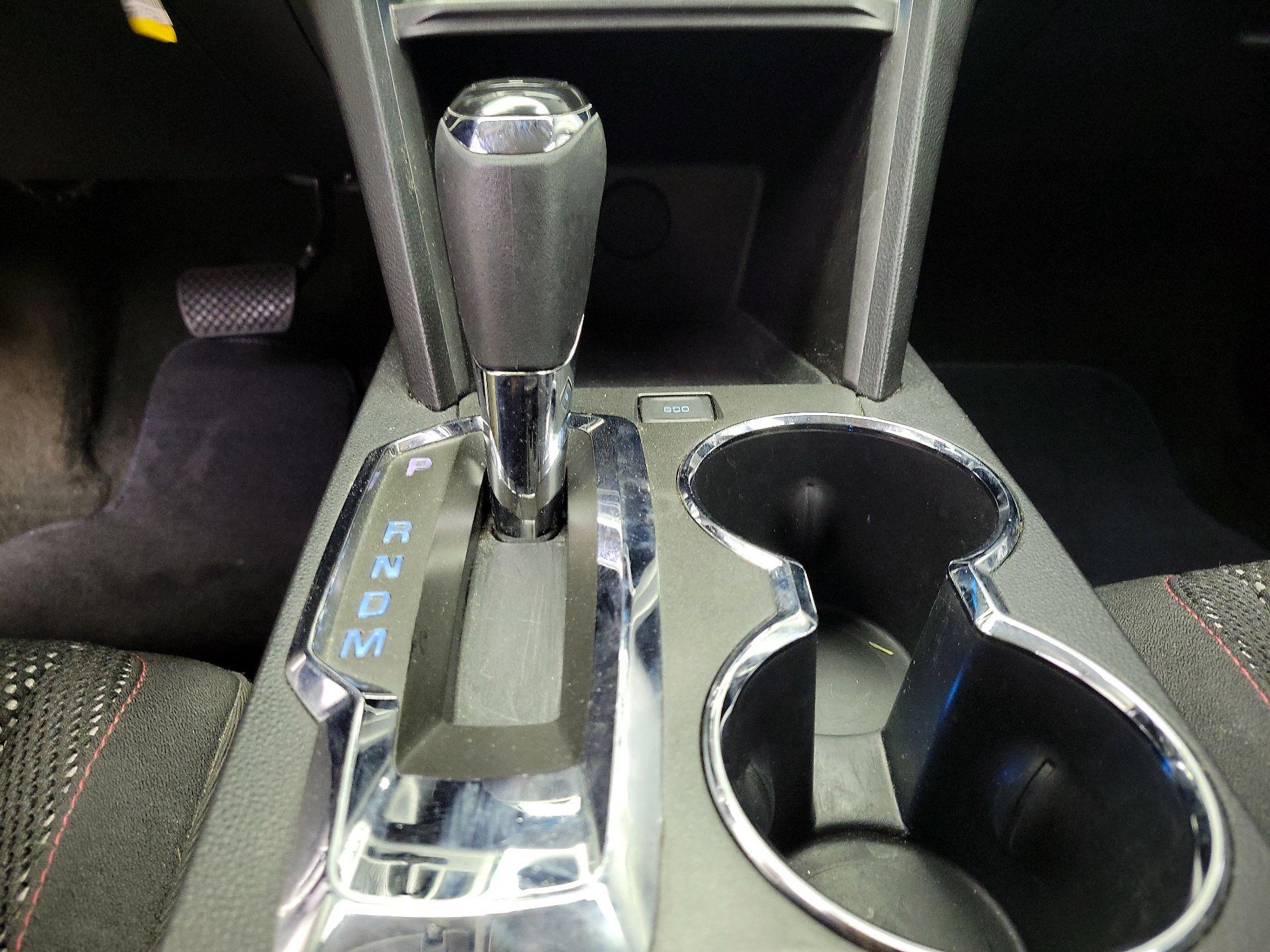 Thumbnail: 2017 Chevrolet Equinox - 16