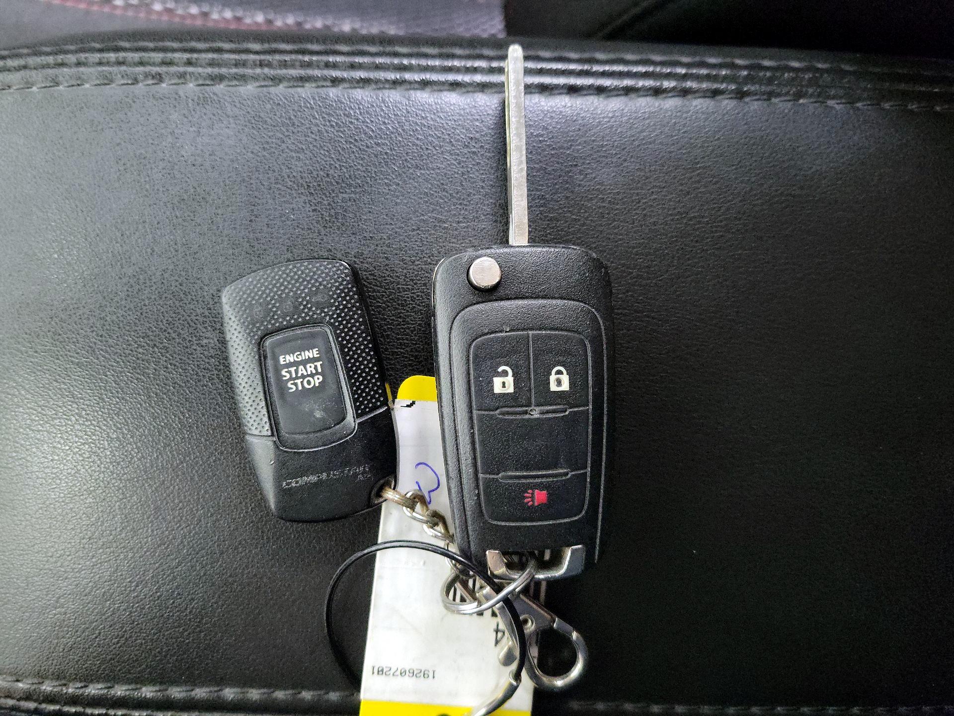 Thumbnail: 2017 Chevrolet Equinox - 20