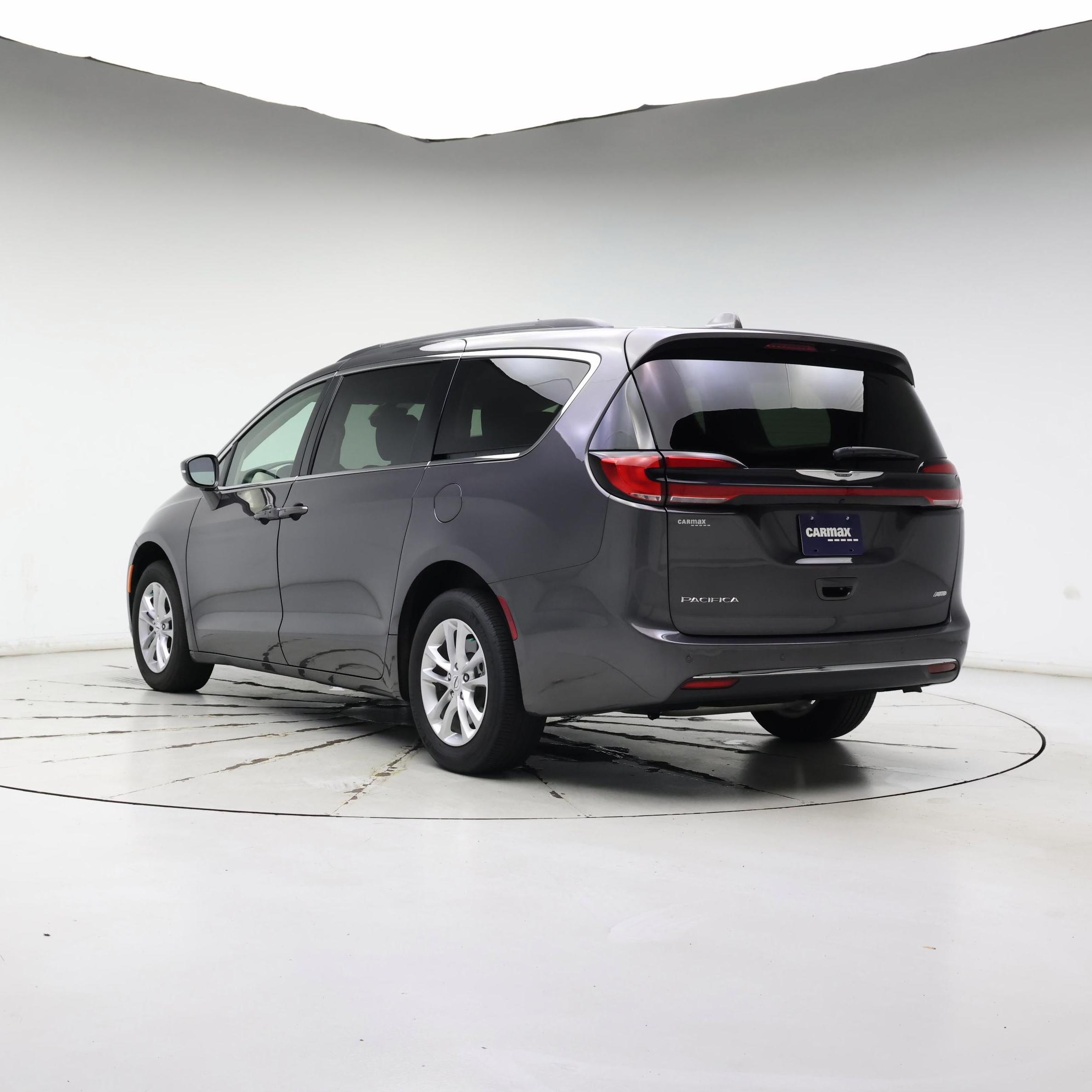 Thumbnail: 2021 Chrysler Pacifica - 2