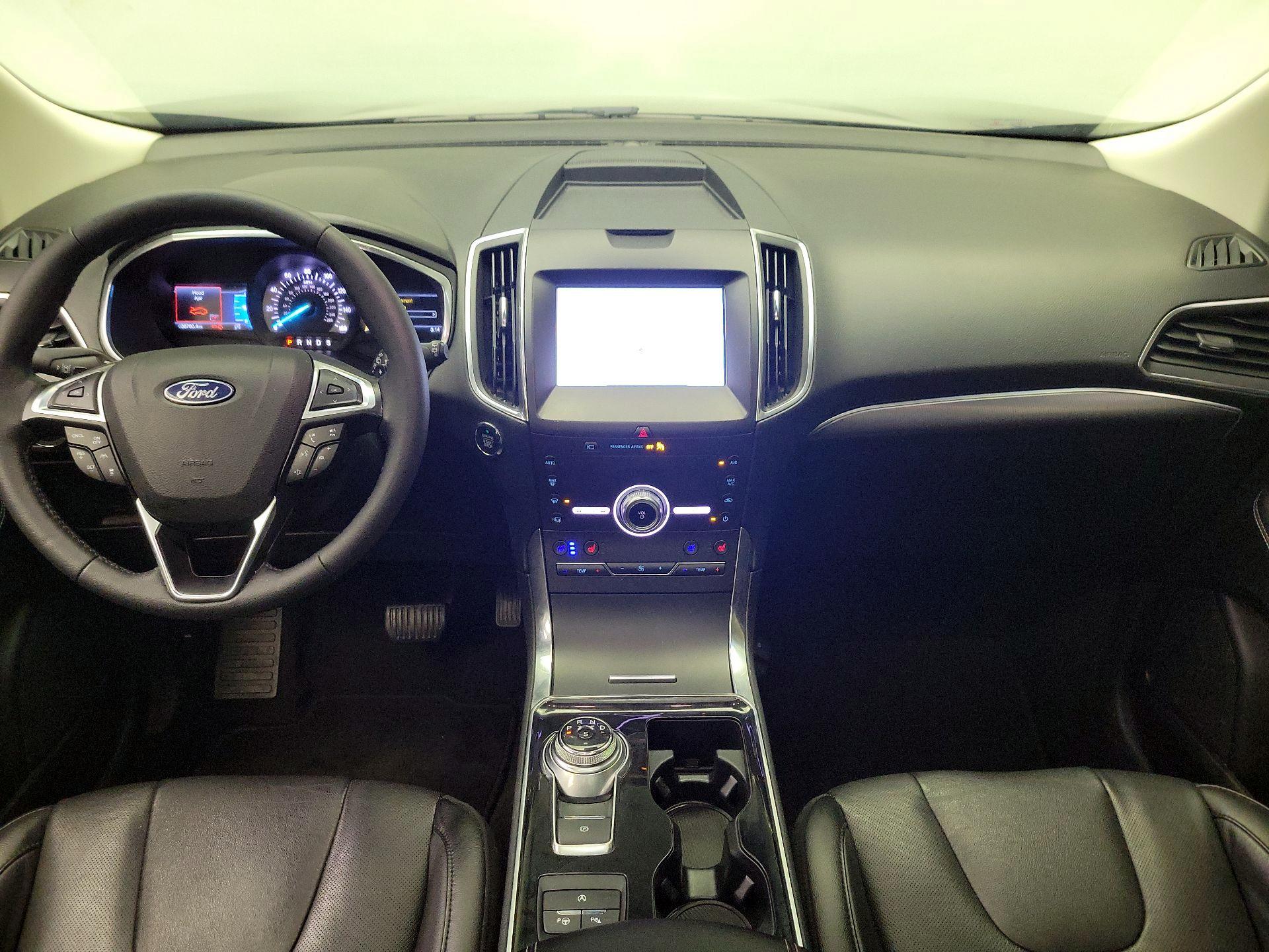 Thumbnail: 2020 Ford Edge - 9