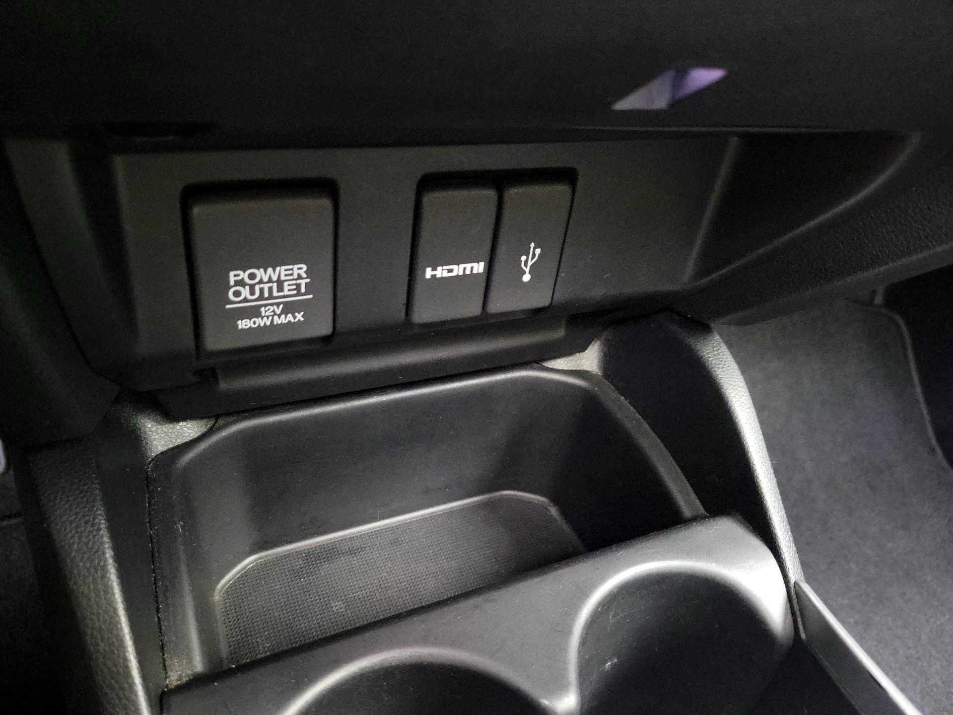 Thumbnail: 2015 Honda Fit - 18