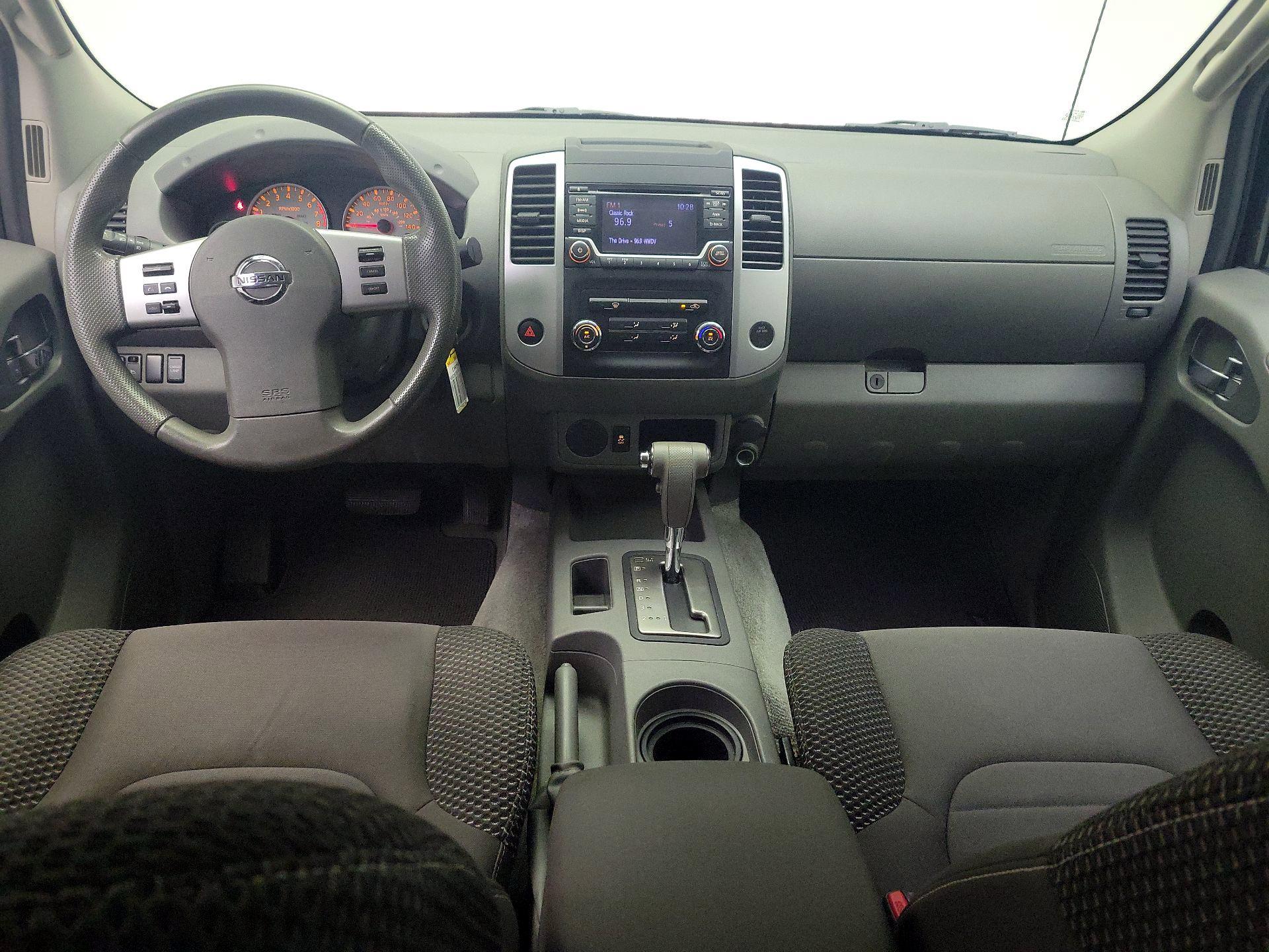 Thumbnail: 2015 Nissan Frontier - 9