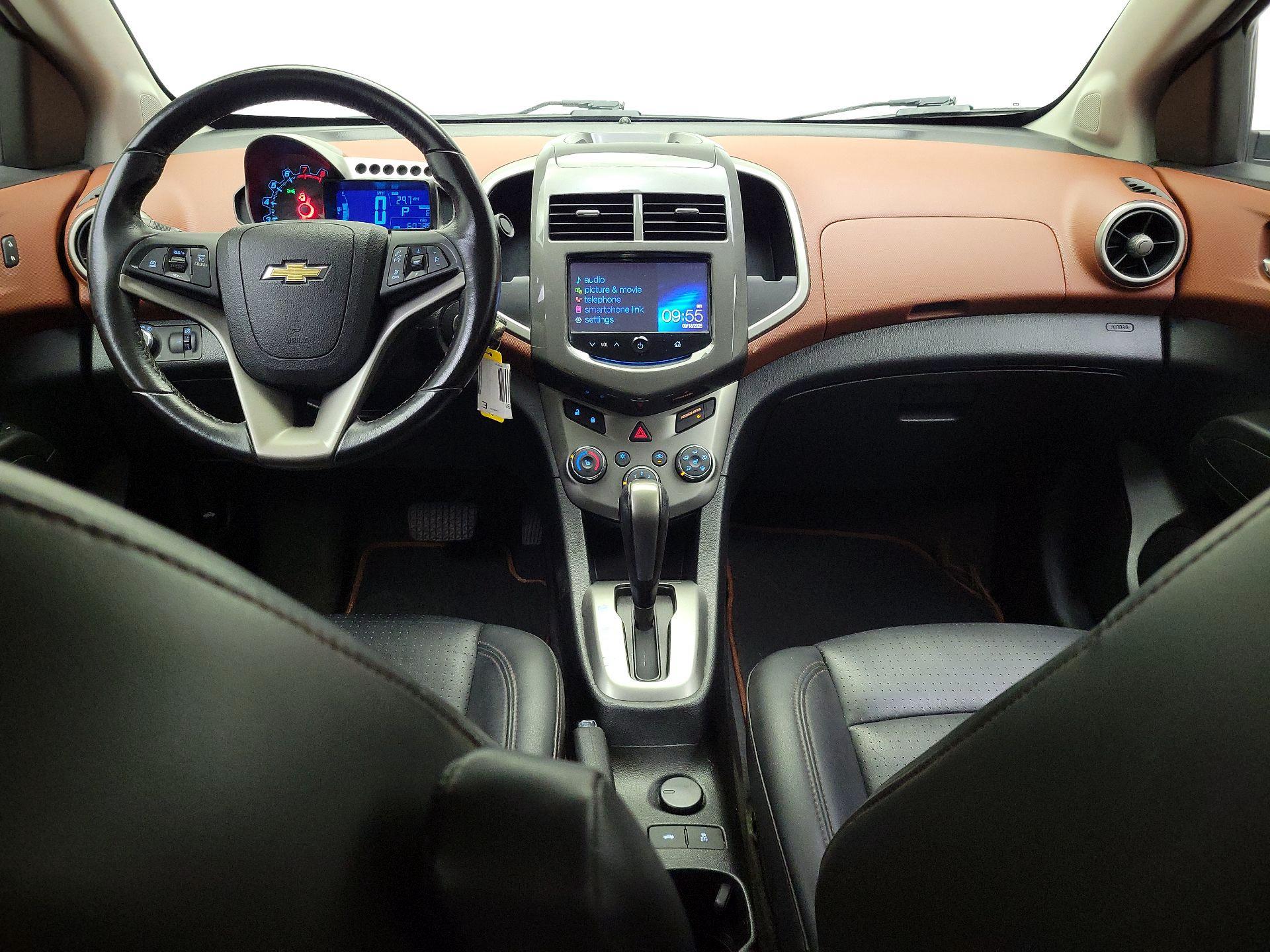 Thumbnail: 2016 Chevrolet Sonic - 9