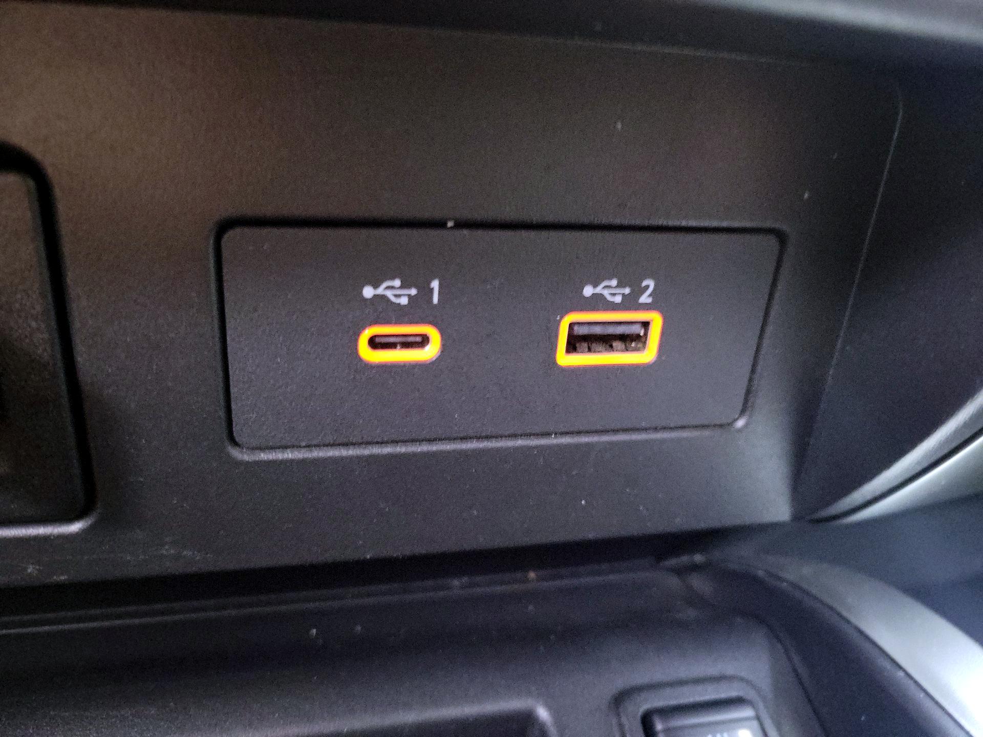 Thumbnail: 2021 Nissan Titan - 18