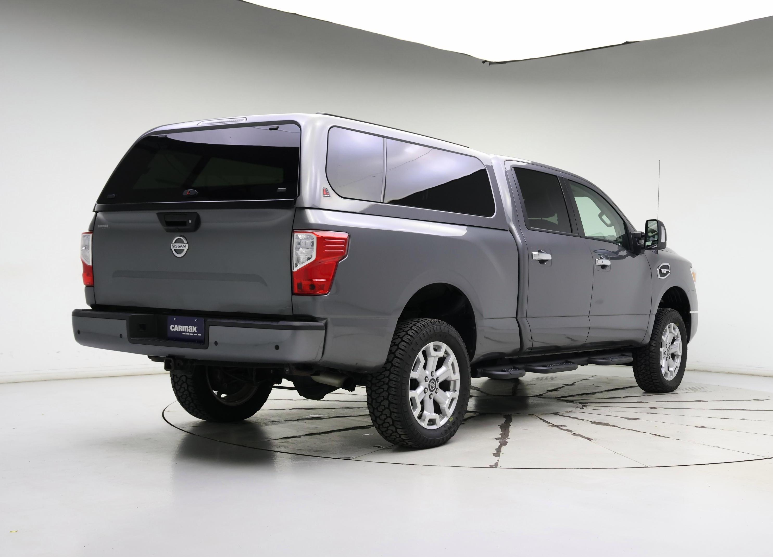 Thumbnail: 2021 Nissan Titan - 8
