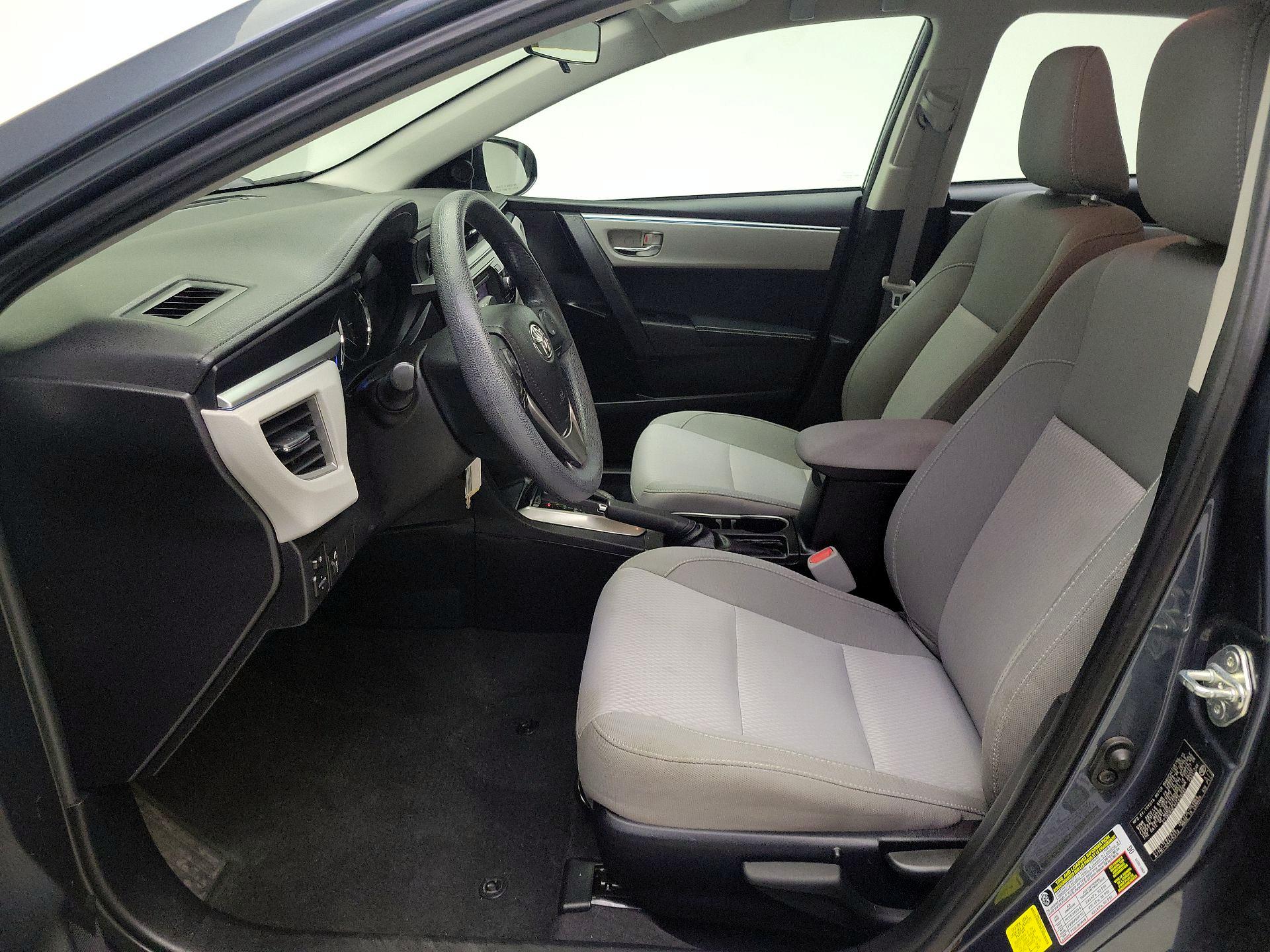 Thumbnail: 2015 Toyota Corolla - 11