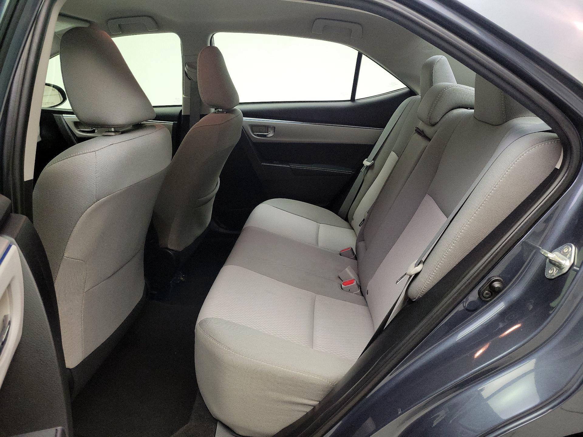 Thumbnail: 2015 Toyota Corolla - 19