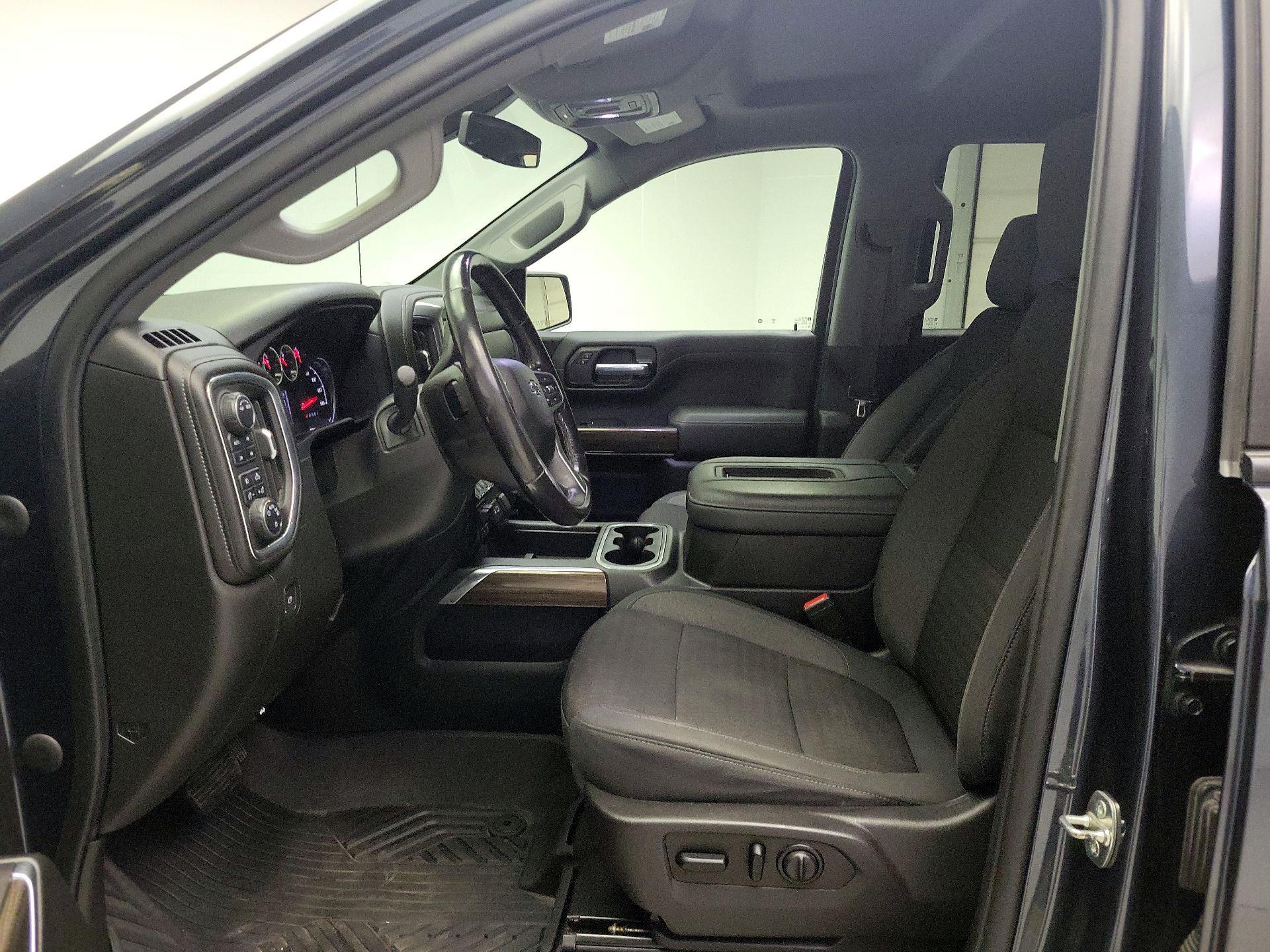 Thumbnail: 2021 Chevrolet Silverado 1500 - 11