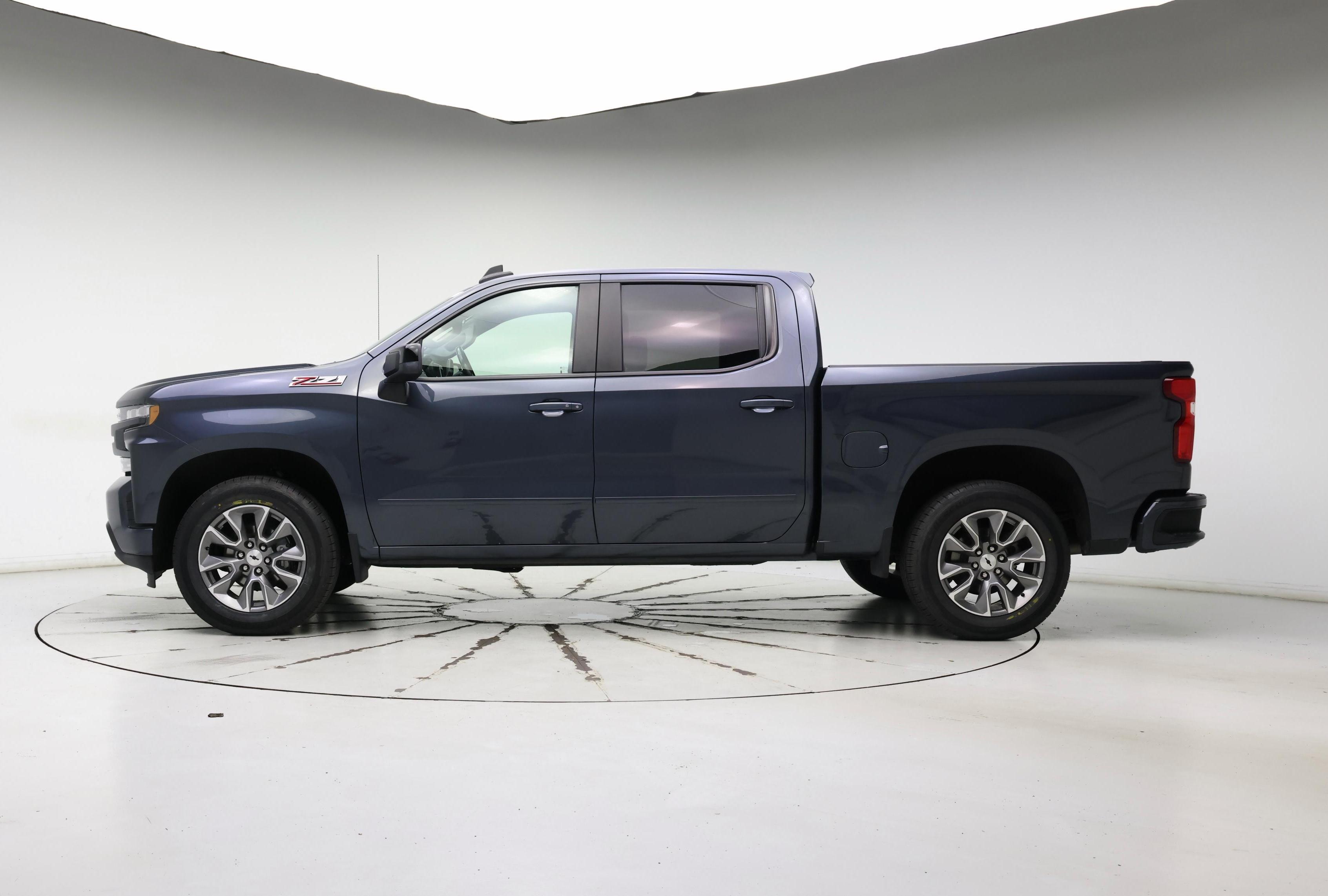 Thumbnail: 2021 Chevrolet Silverado 1500 - 3