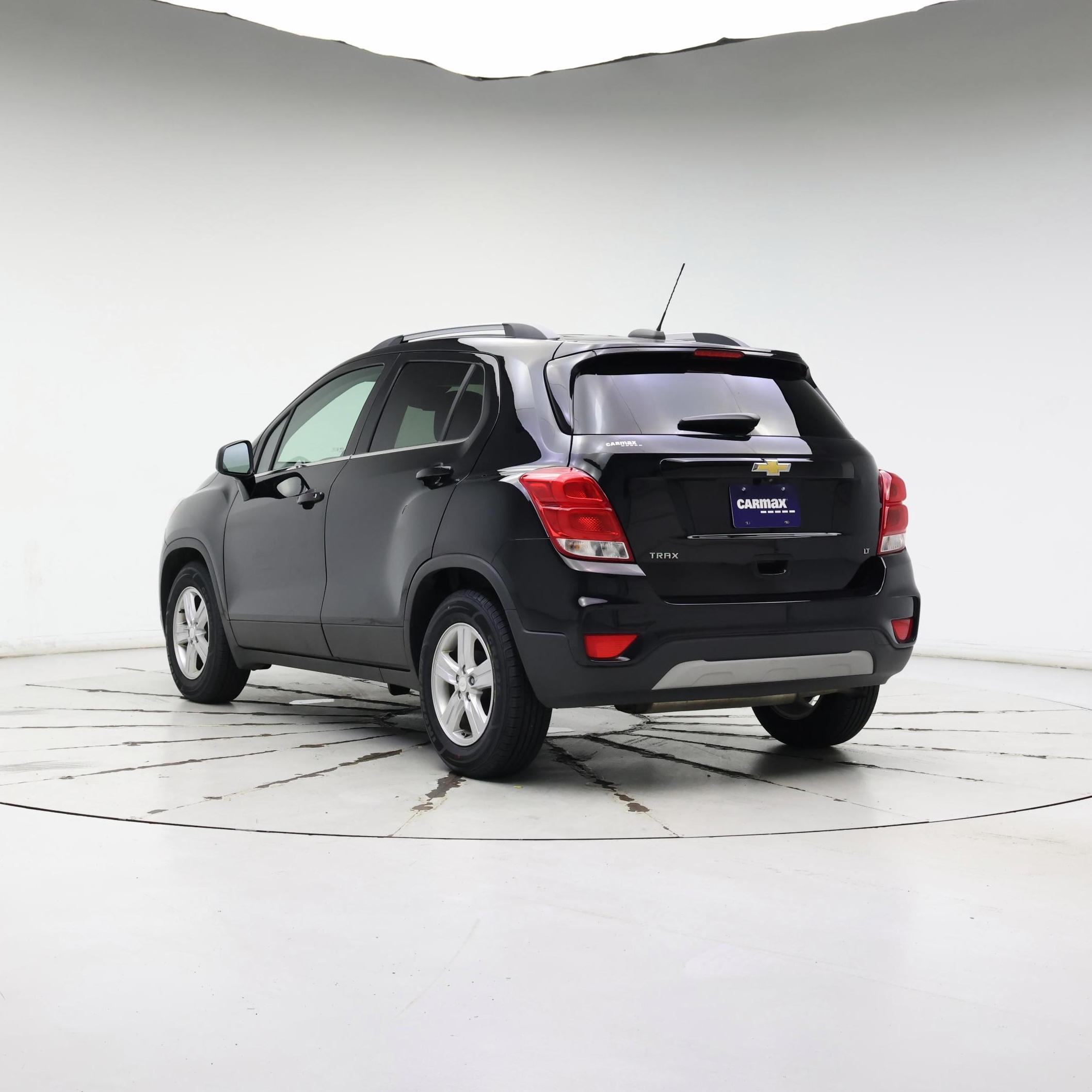 Thumbnail: 2019 Chevrolet Trax - 2