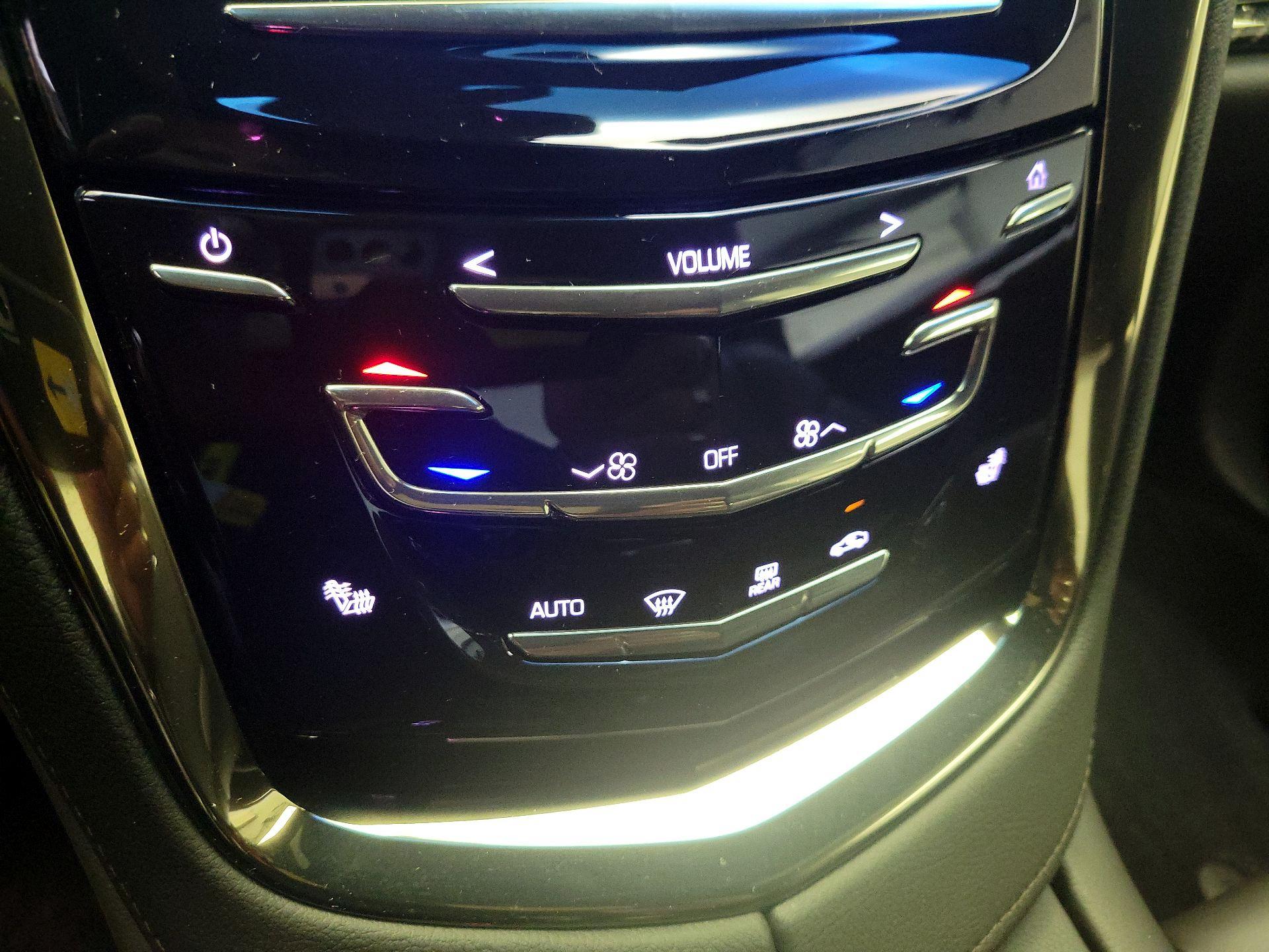 Thumbnail: 2014 Cadillac ELR - 17