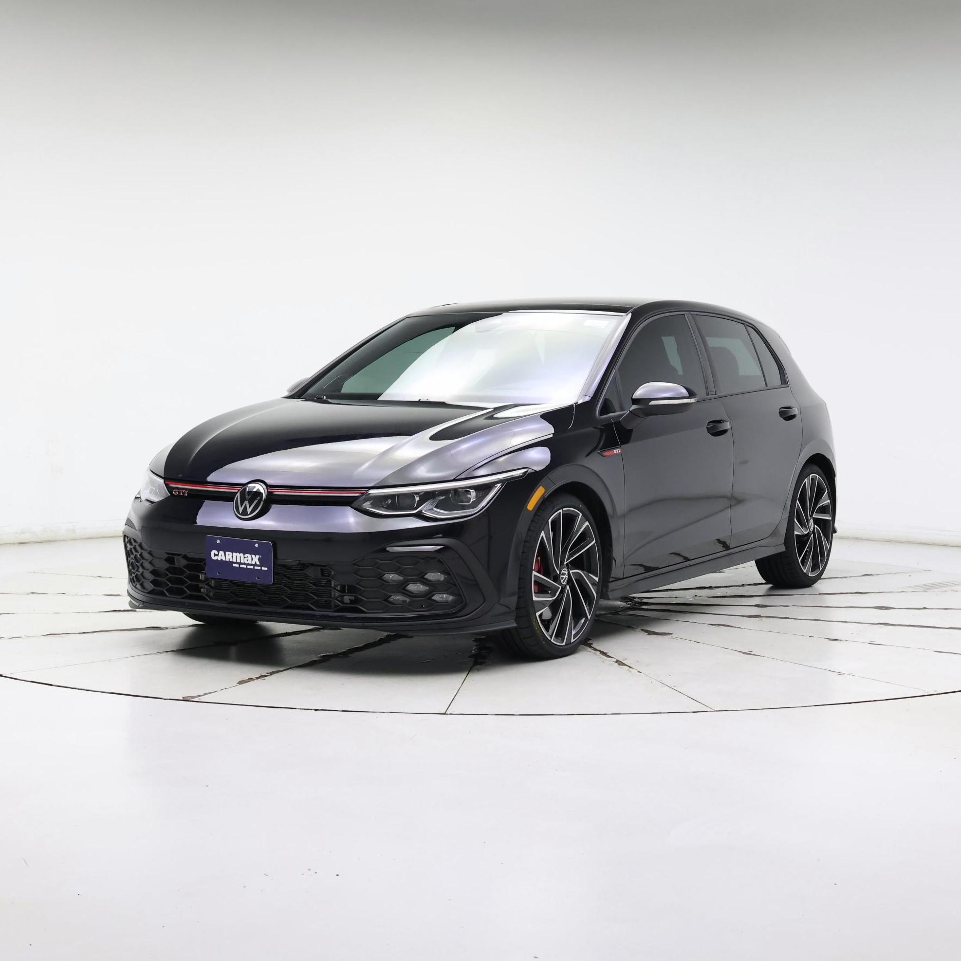 Thumbnail: 2022 Volkswagen Golf - 4