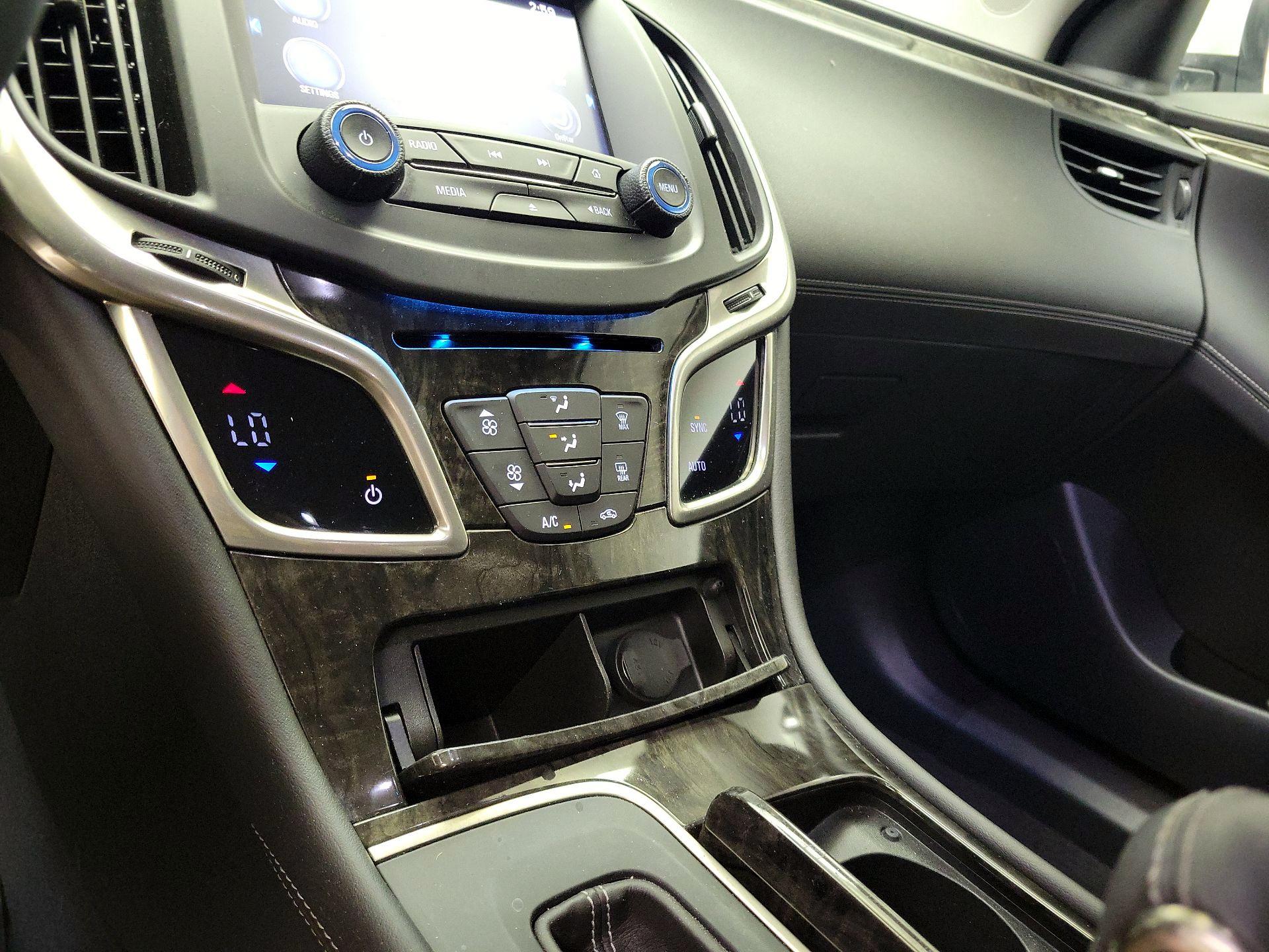 Thumbnail: 2014 Buick LaCrosse - 15