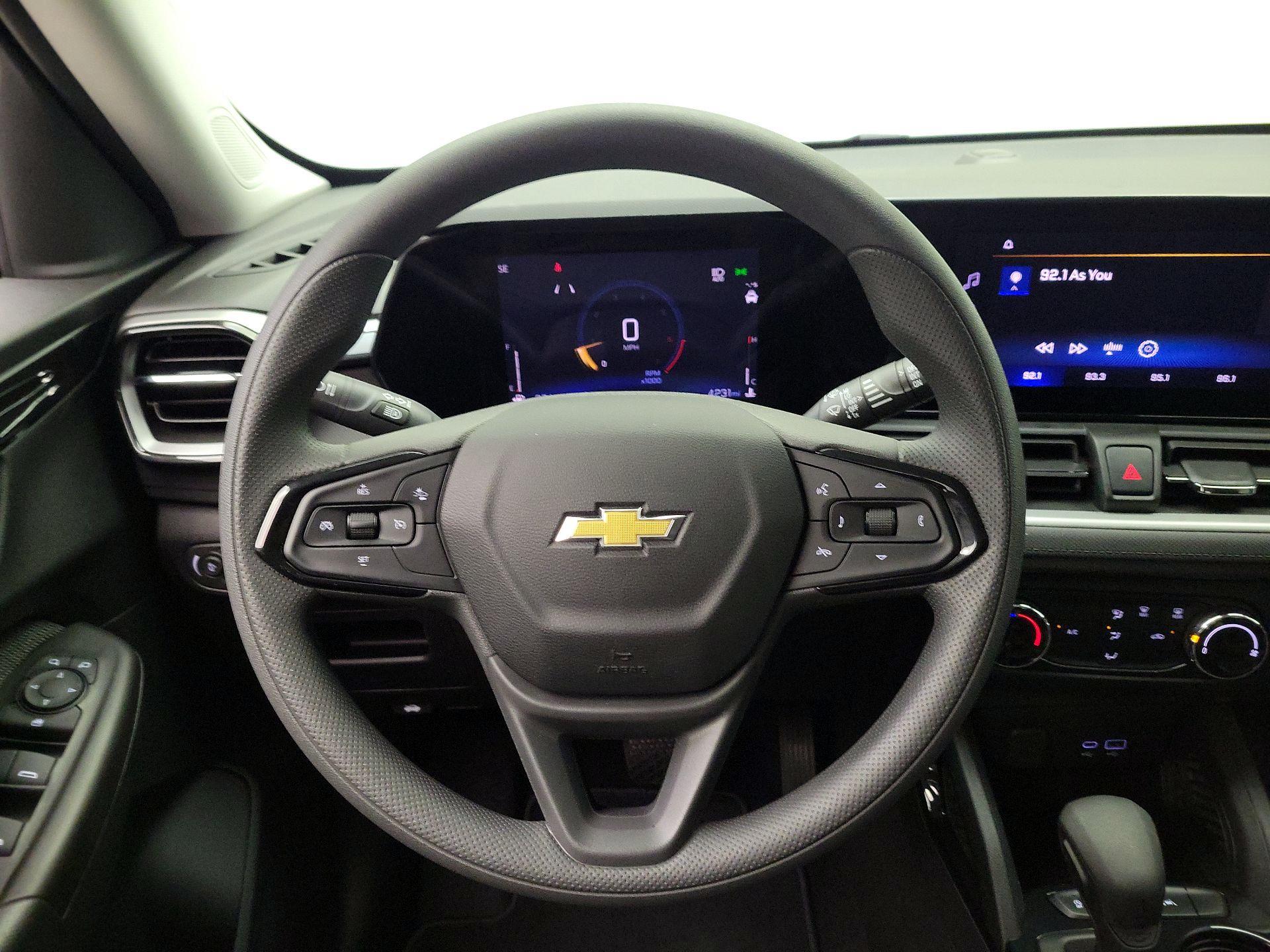 Thumbnail: 2025 Chevrolet TrailBlazer - 10