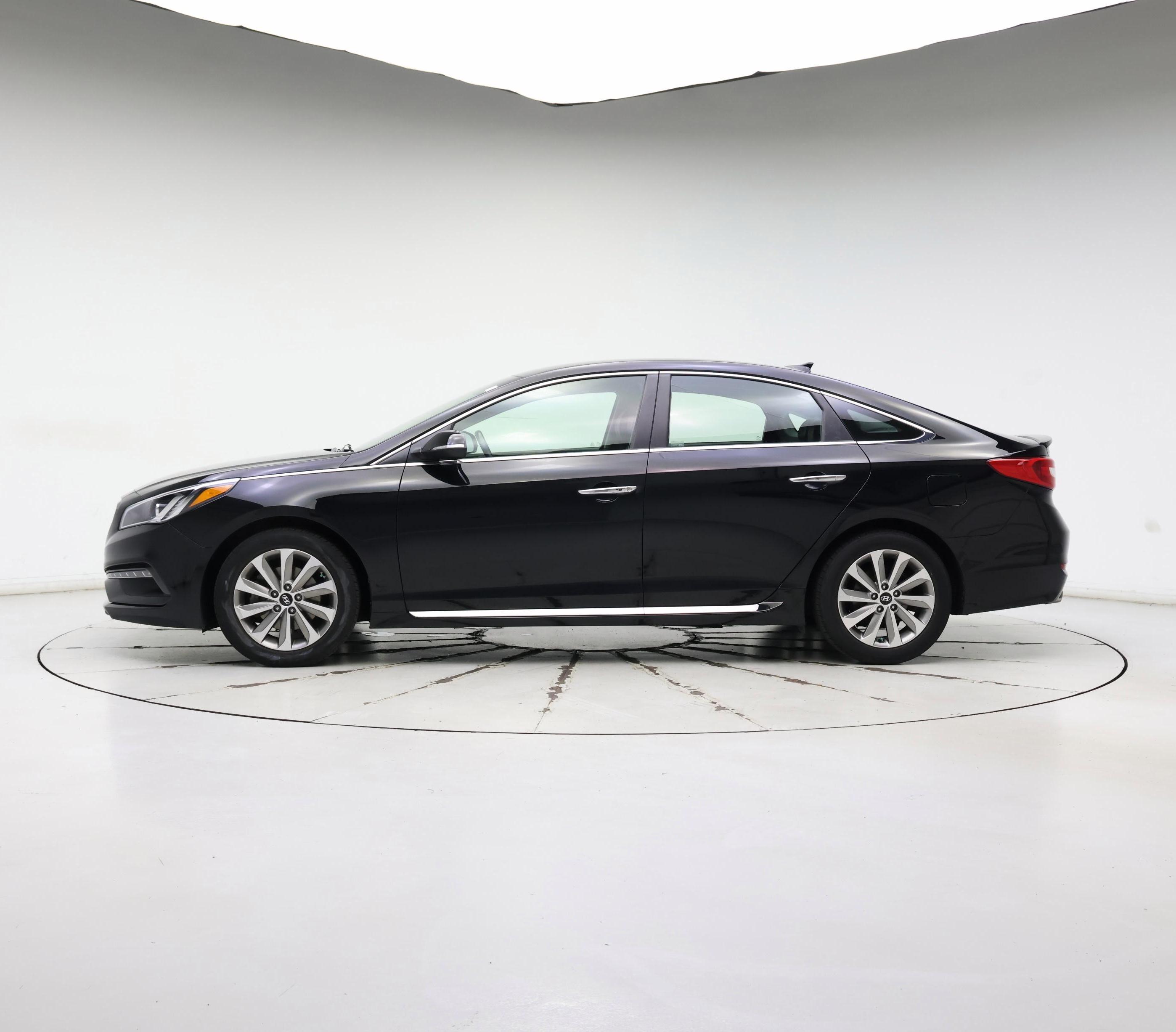 Thumbnail: 2015 Hyundai Sonata - 3