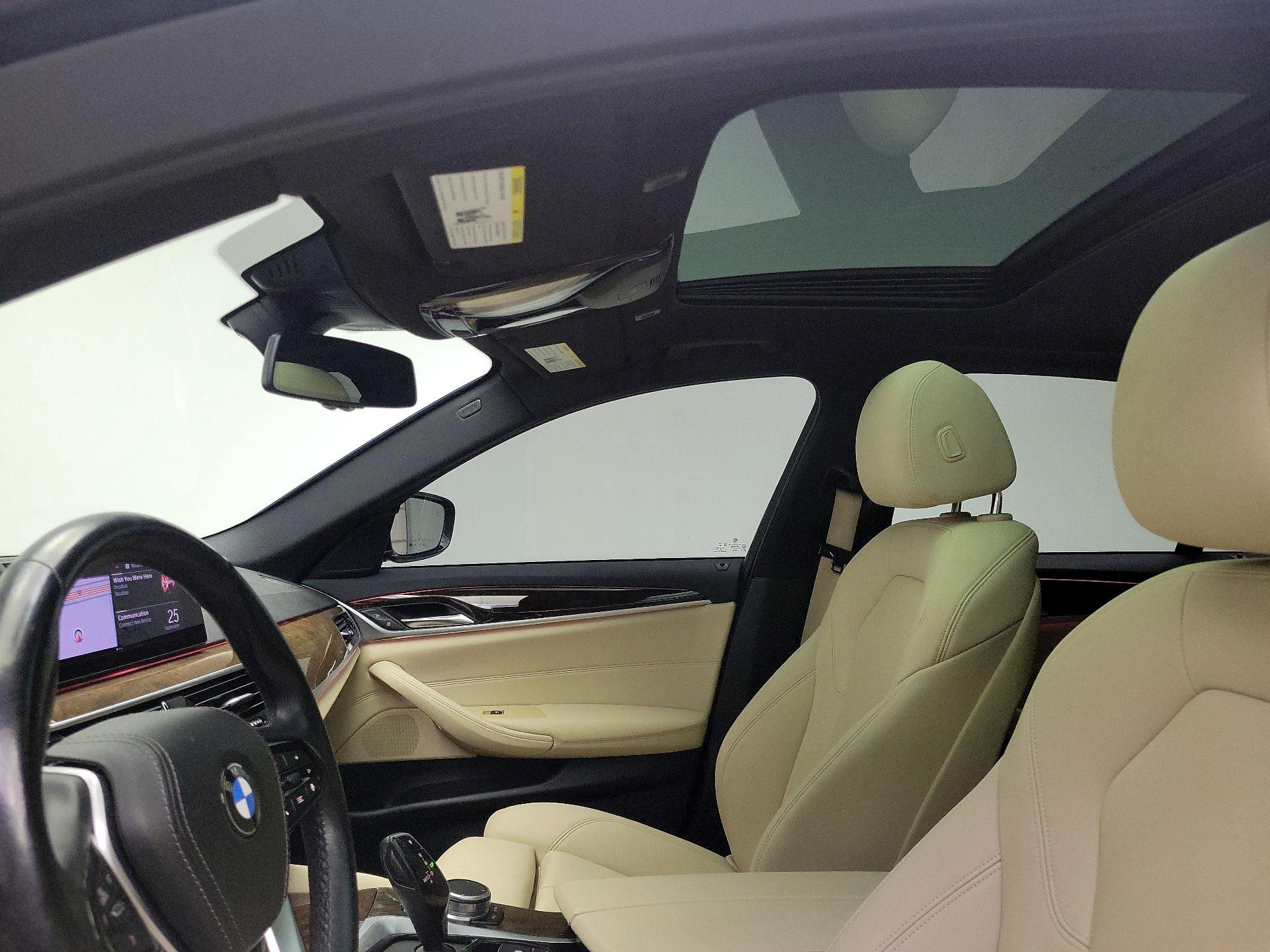 Thumbnail: 2020 BMW 5 Series - 20