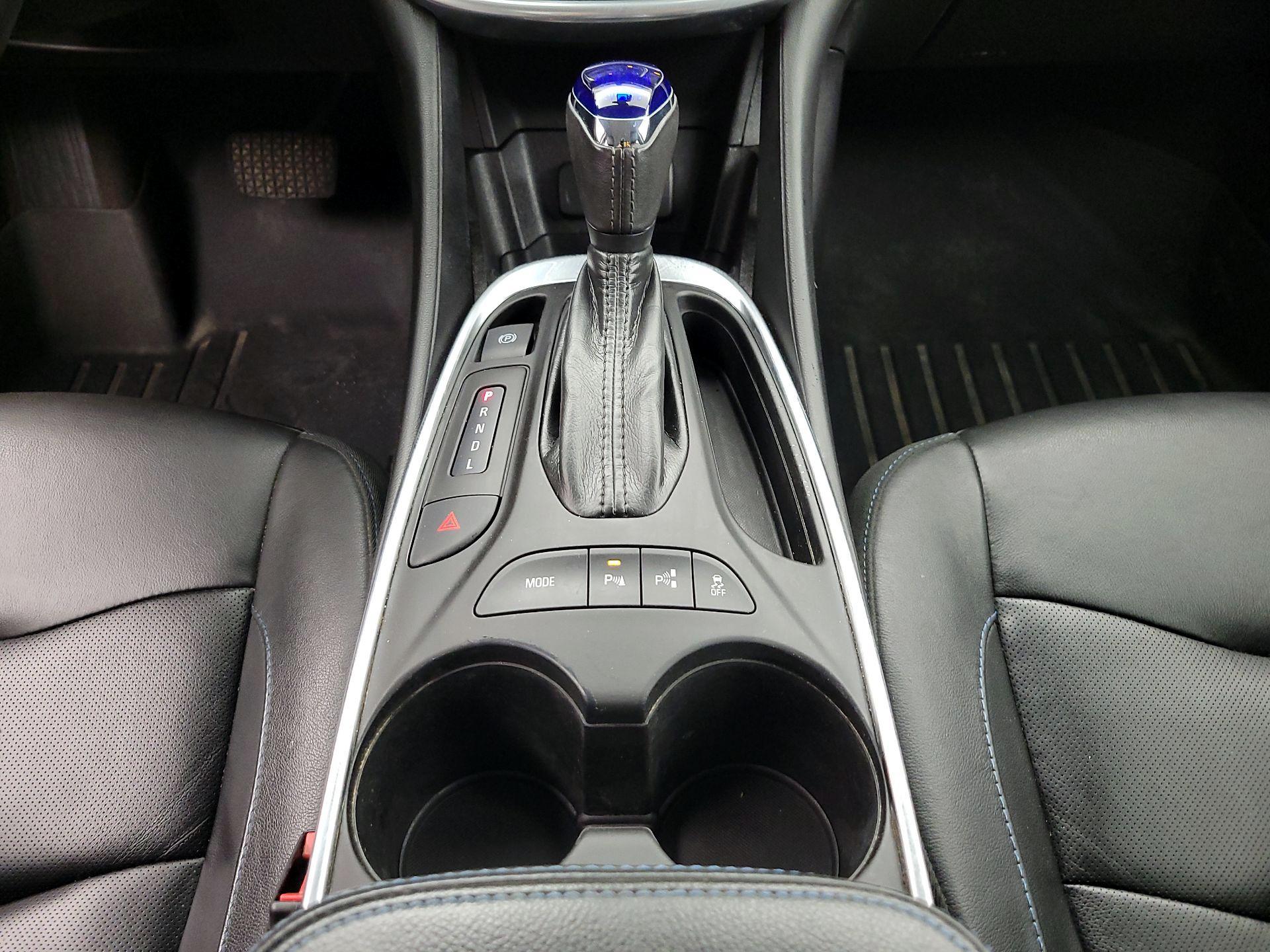 Thumbnail: 2017 Chevrolet Volt - 18
