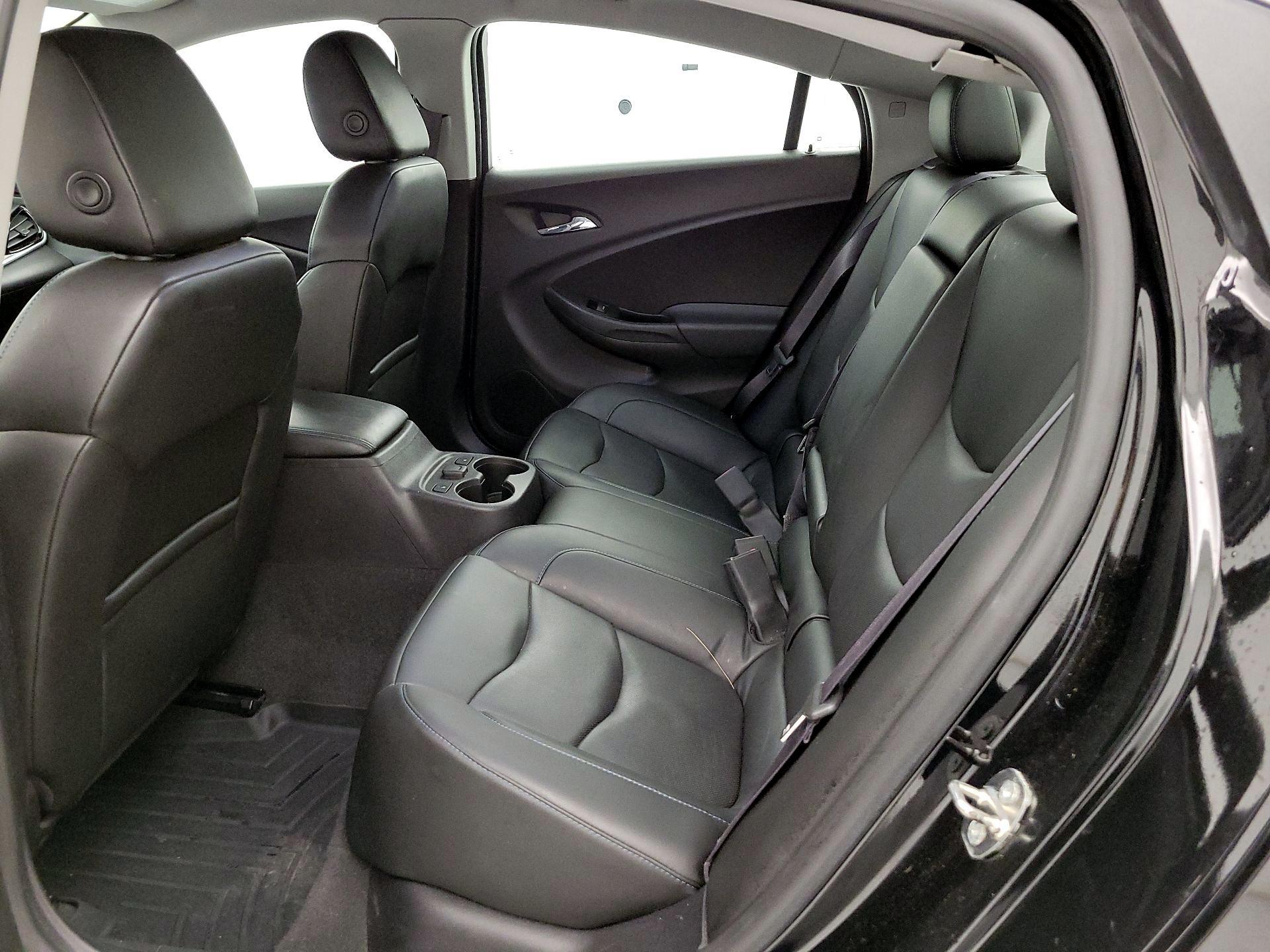 Thumbnail: 2017 Chevrolet Volt - 20