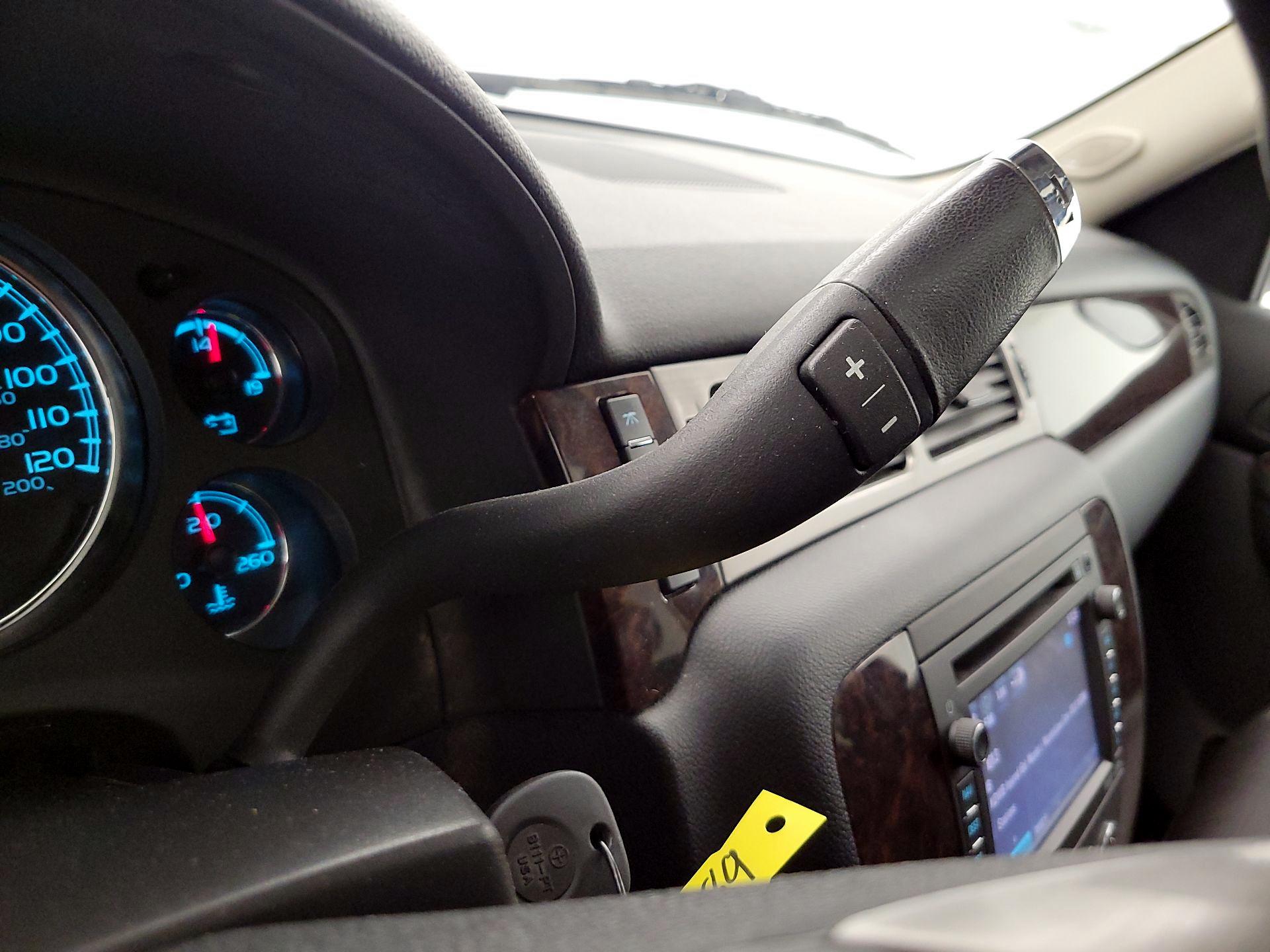 Thumbnail: 2014 GMC Yukon - 18