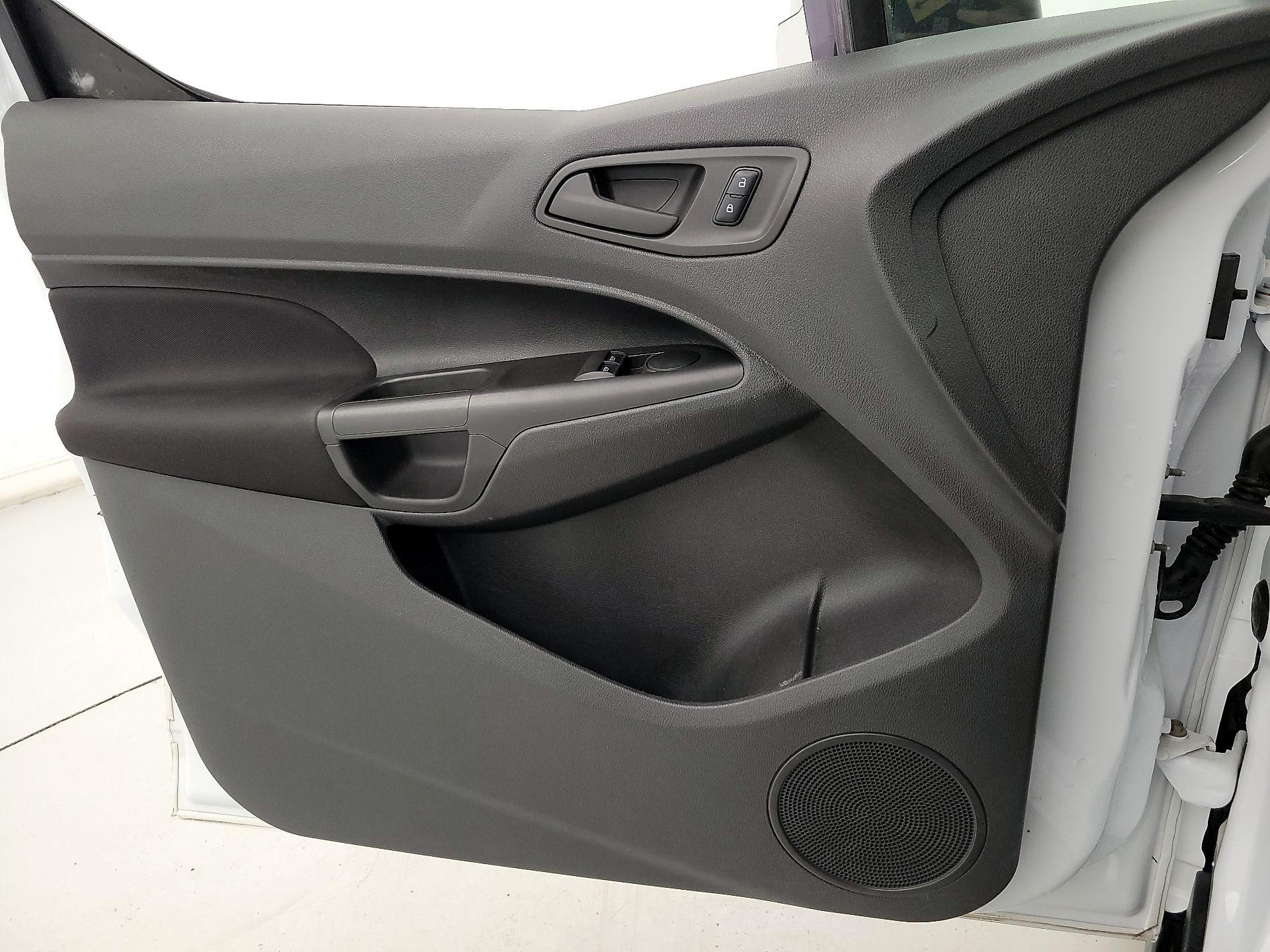 Thumbnail: 2016 Ford Transit Series - 12