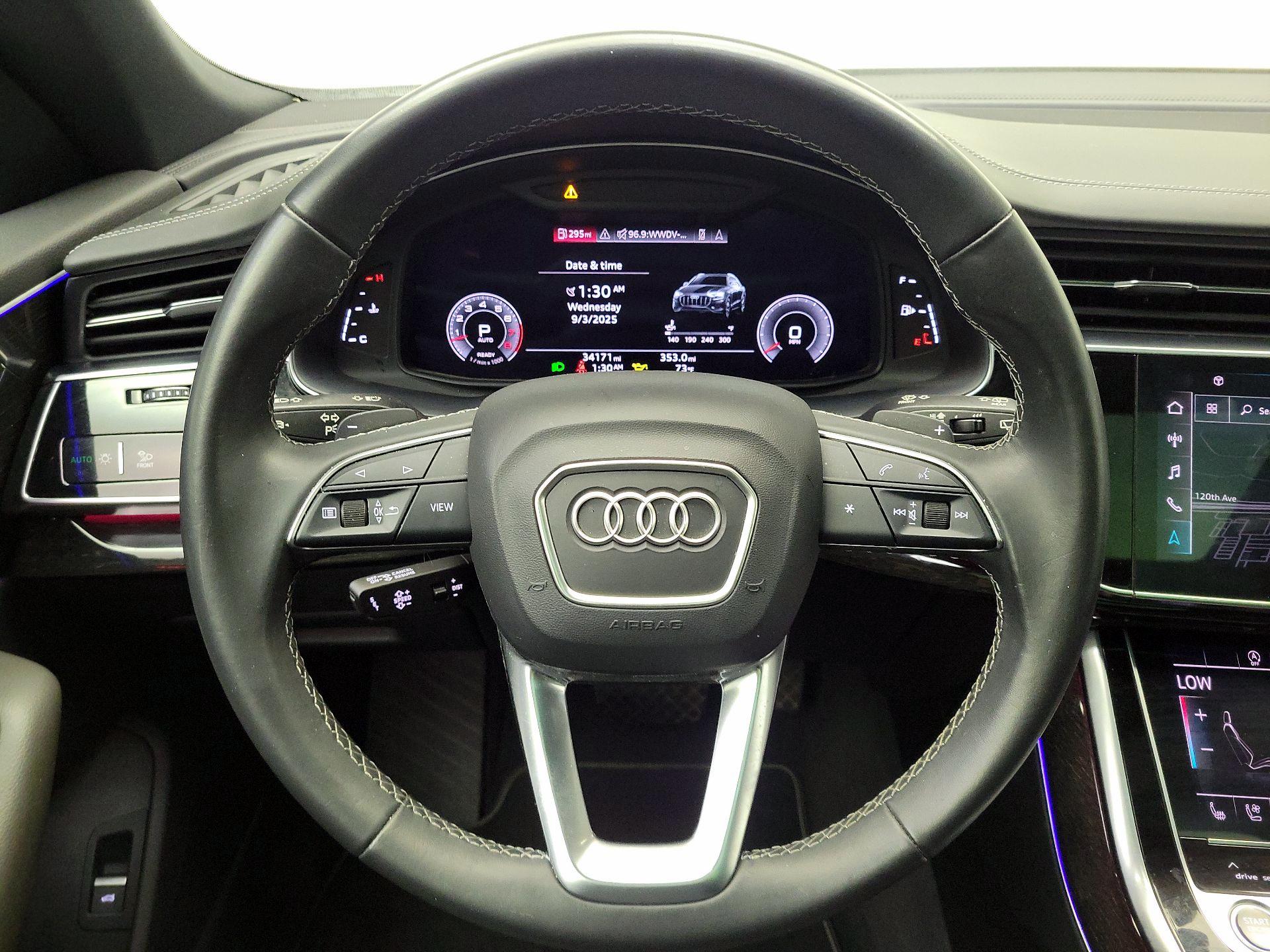 Thumbnail: 2021 Audi Q8 - 10