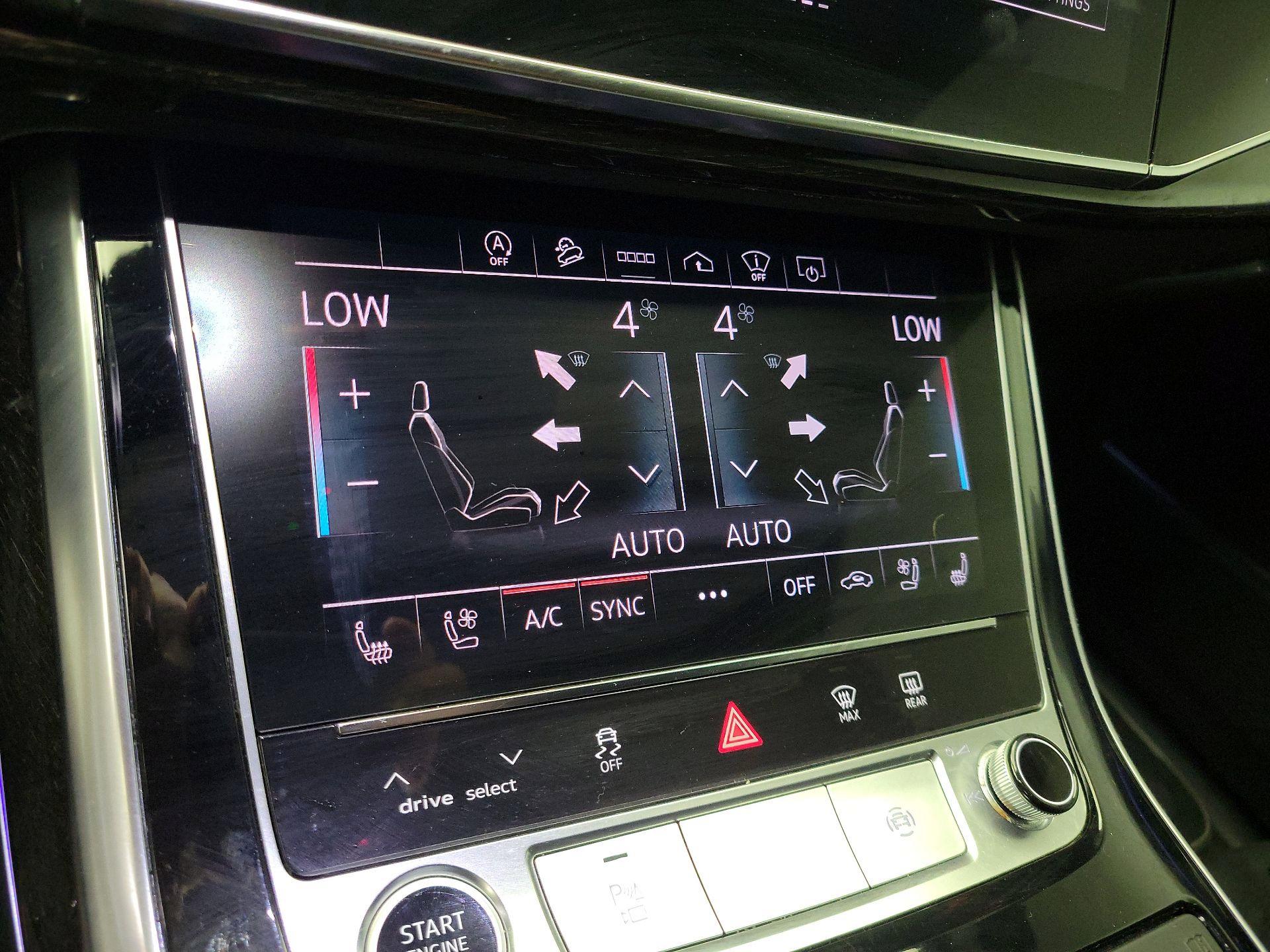 Thumbnail: 2021 Audi Q8 - 17