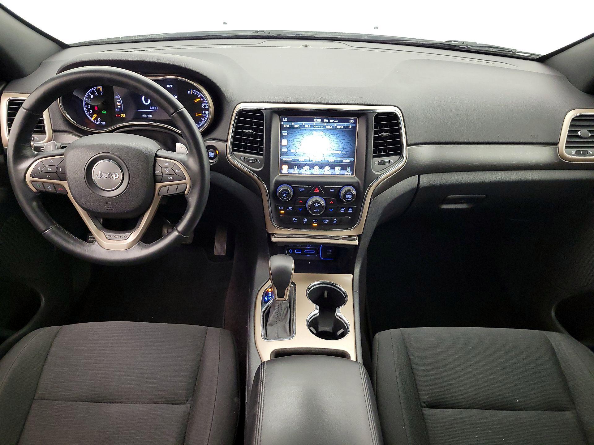 Thumbnail: 2017 Jeep Grand Cherokee - 9
