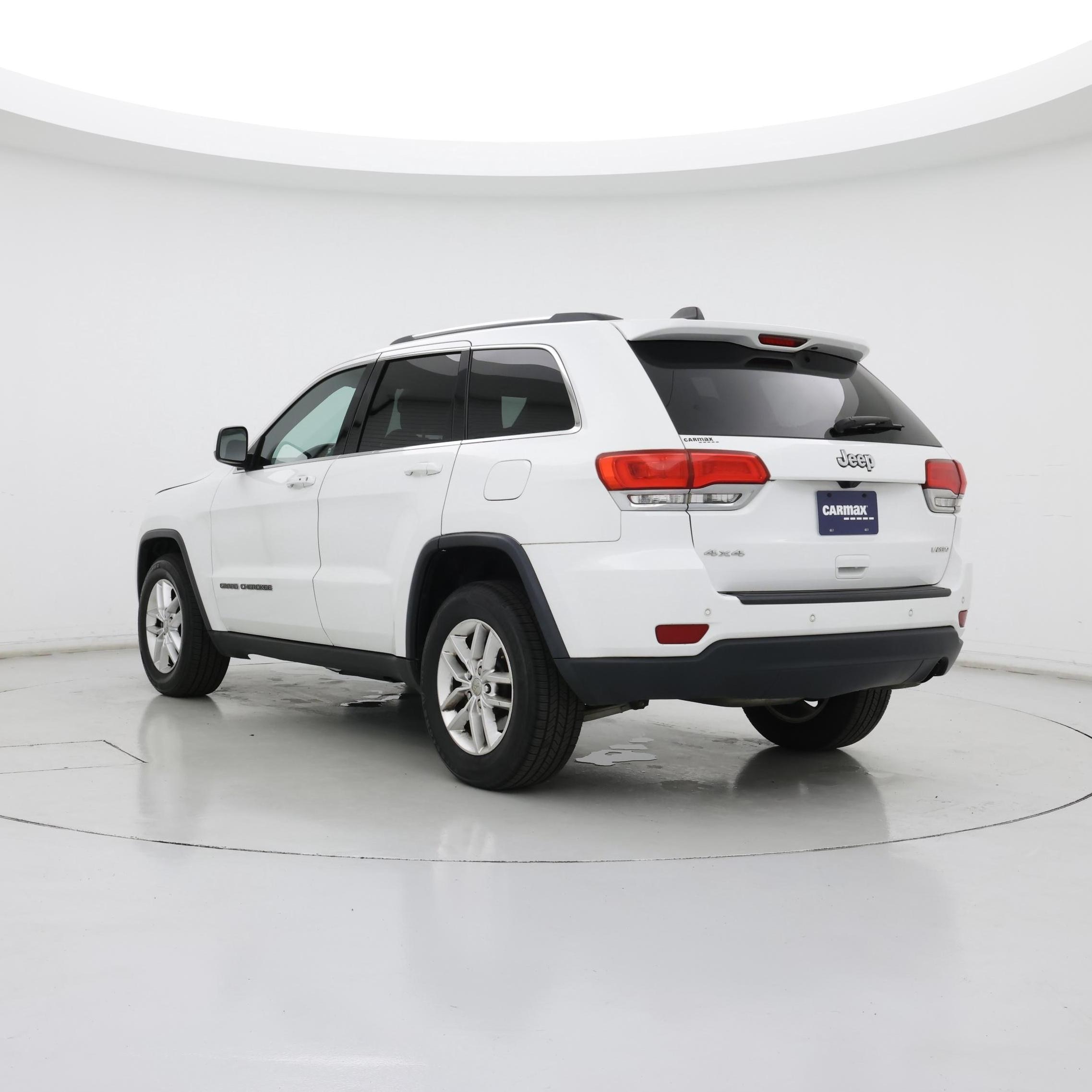 Thumbnail: 2017 Jeep Grand Cherokee - 2