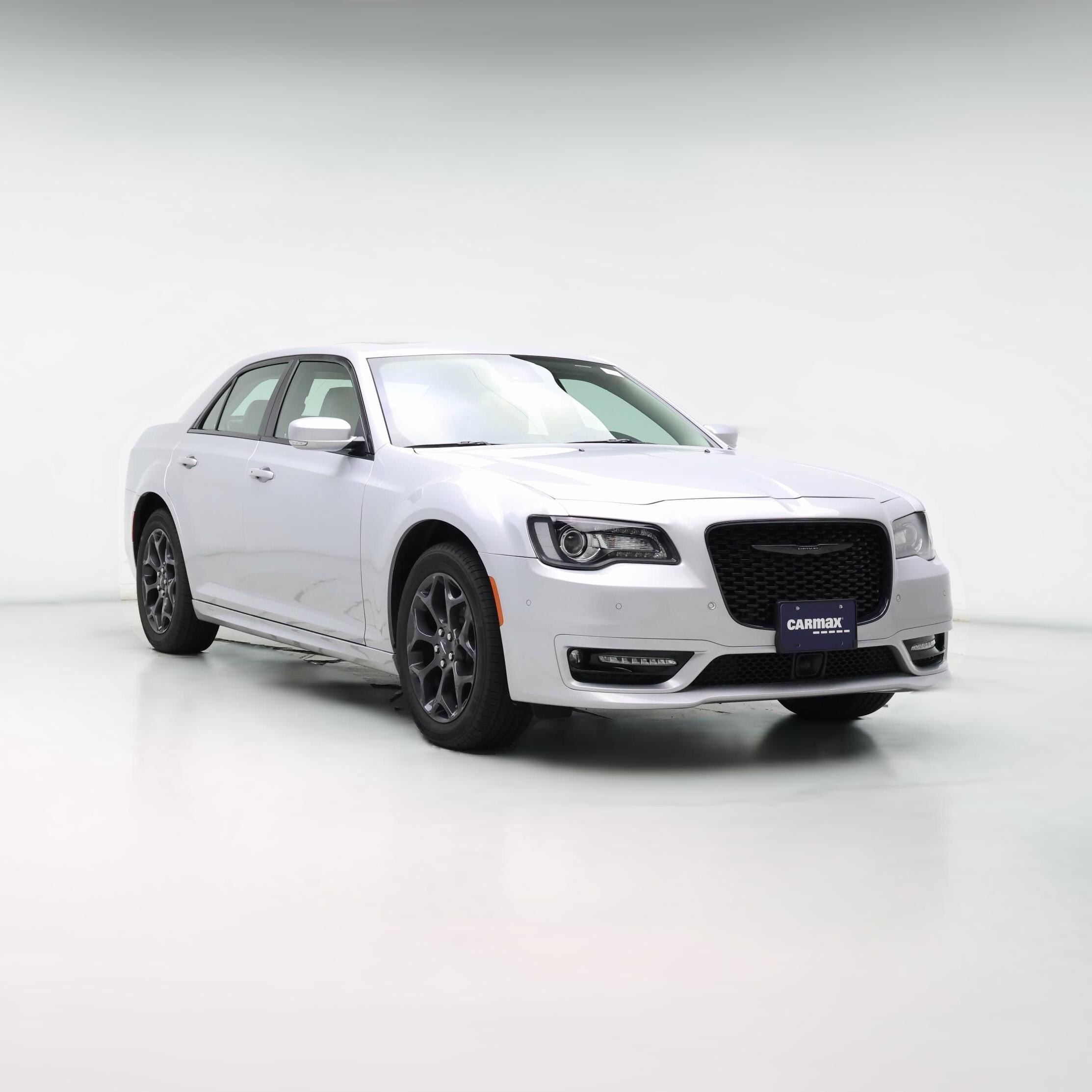Thumbnail: 2022 Chrysler 300 - 1