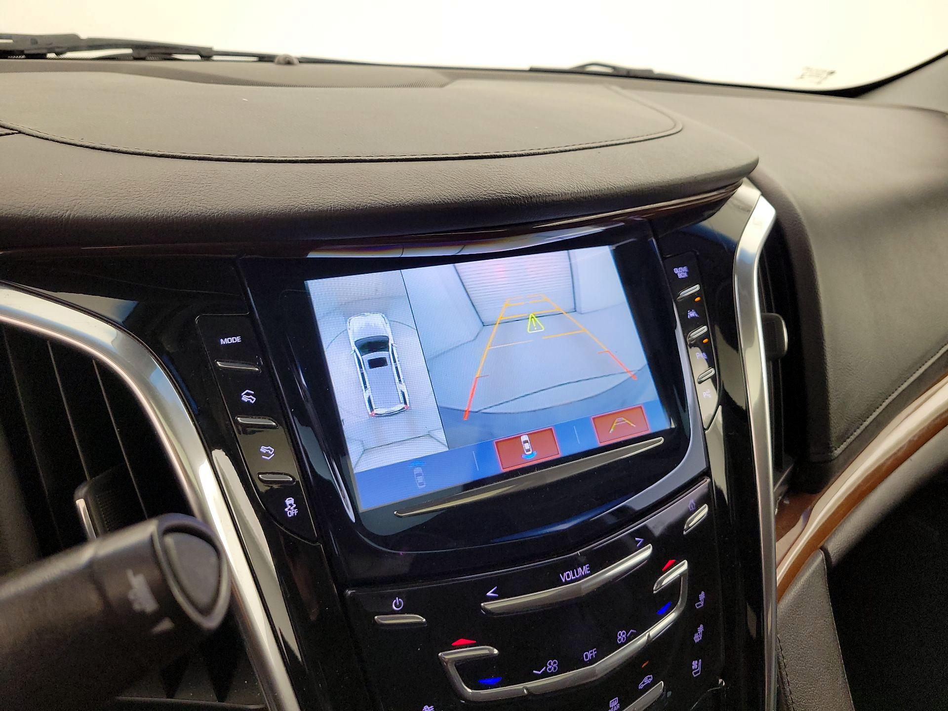 Thumbnail: 2018 Cadillac Escalade - 15