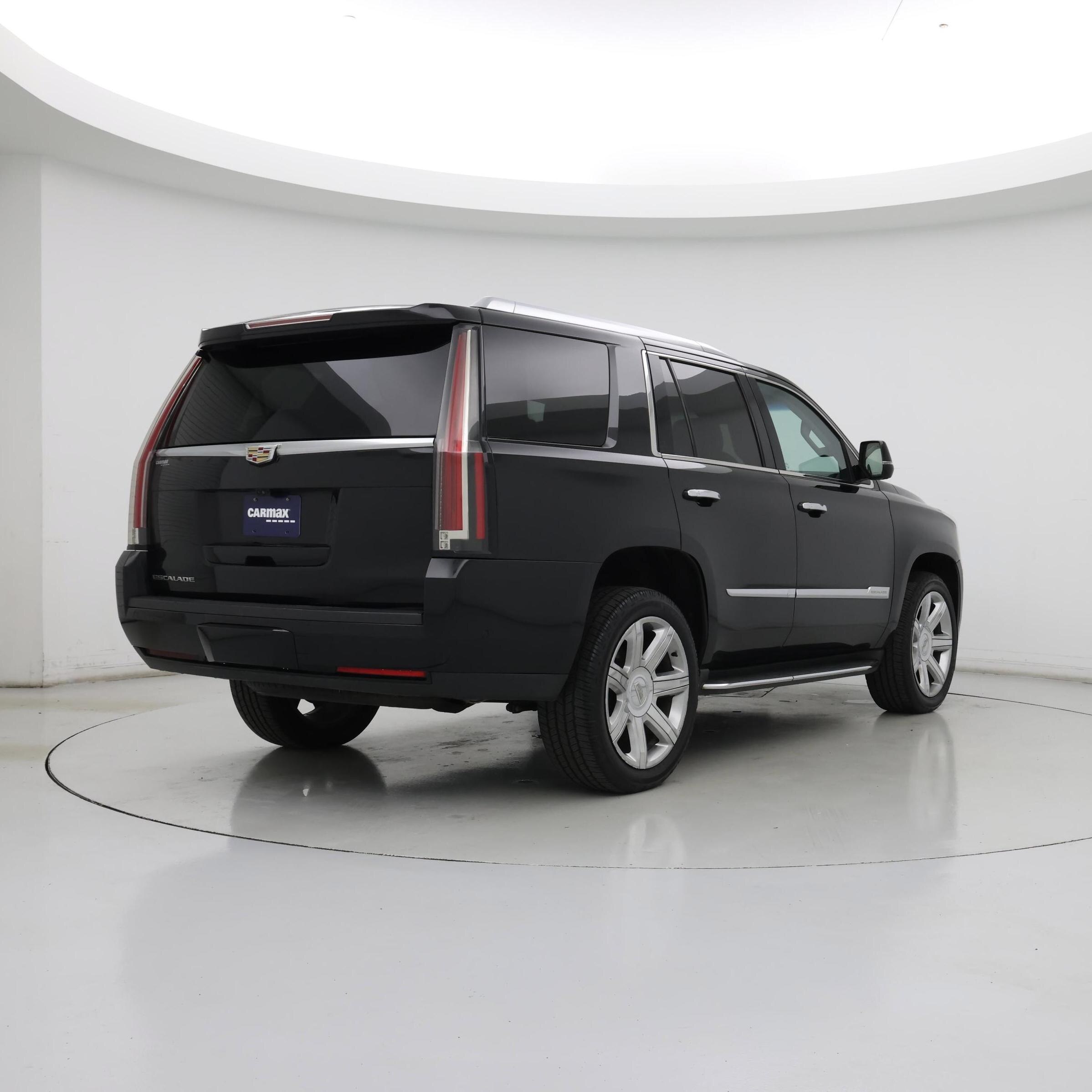 Thumbnail: 2018 Cadillac Escalade - 8