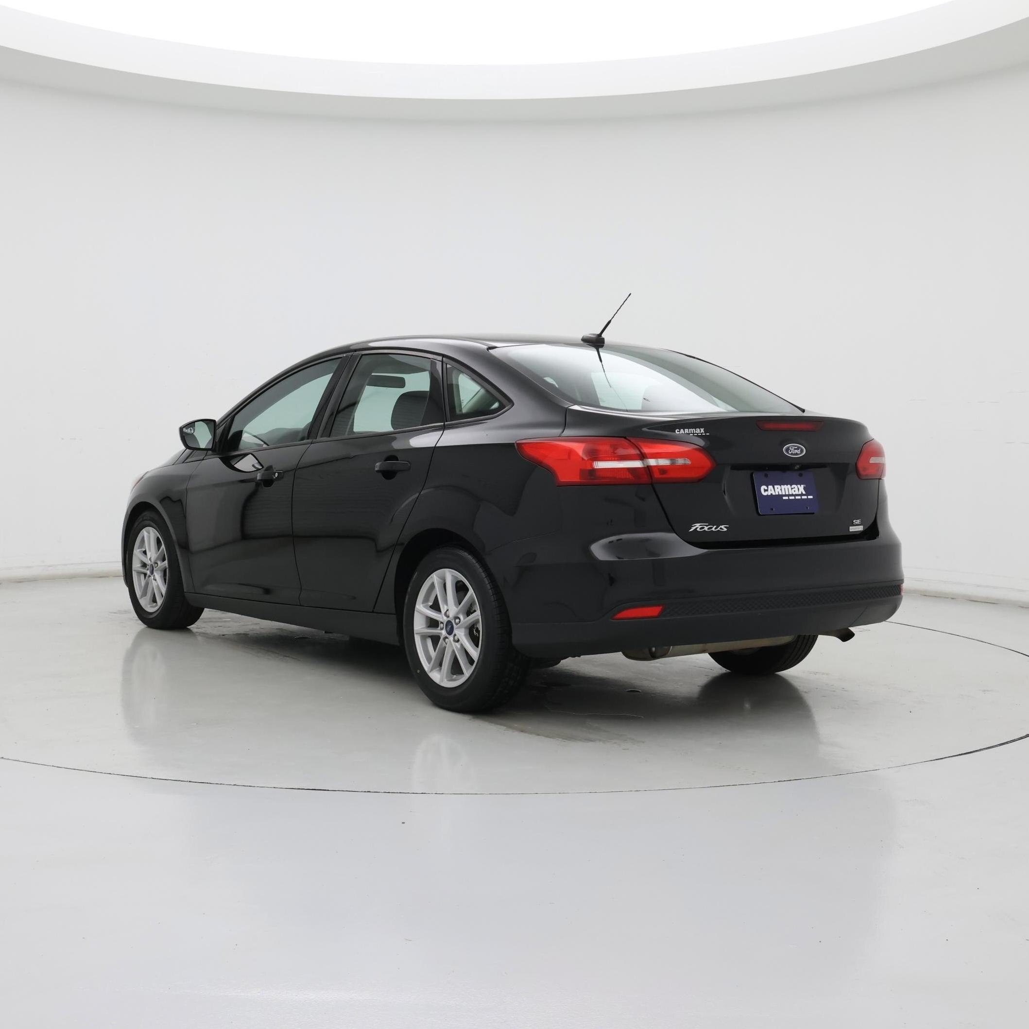 Thumbnail: 2018 Ford Focus - 2