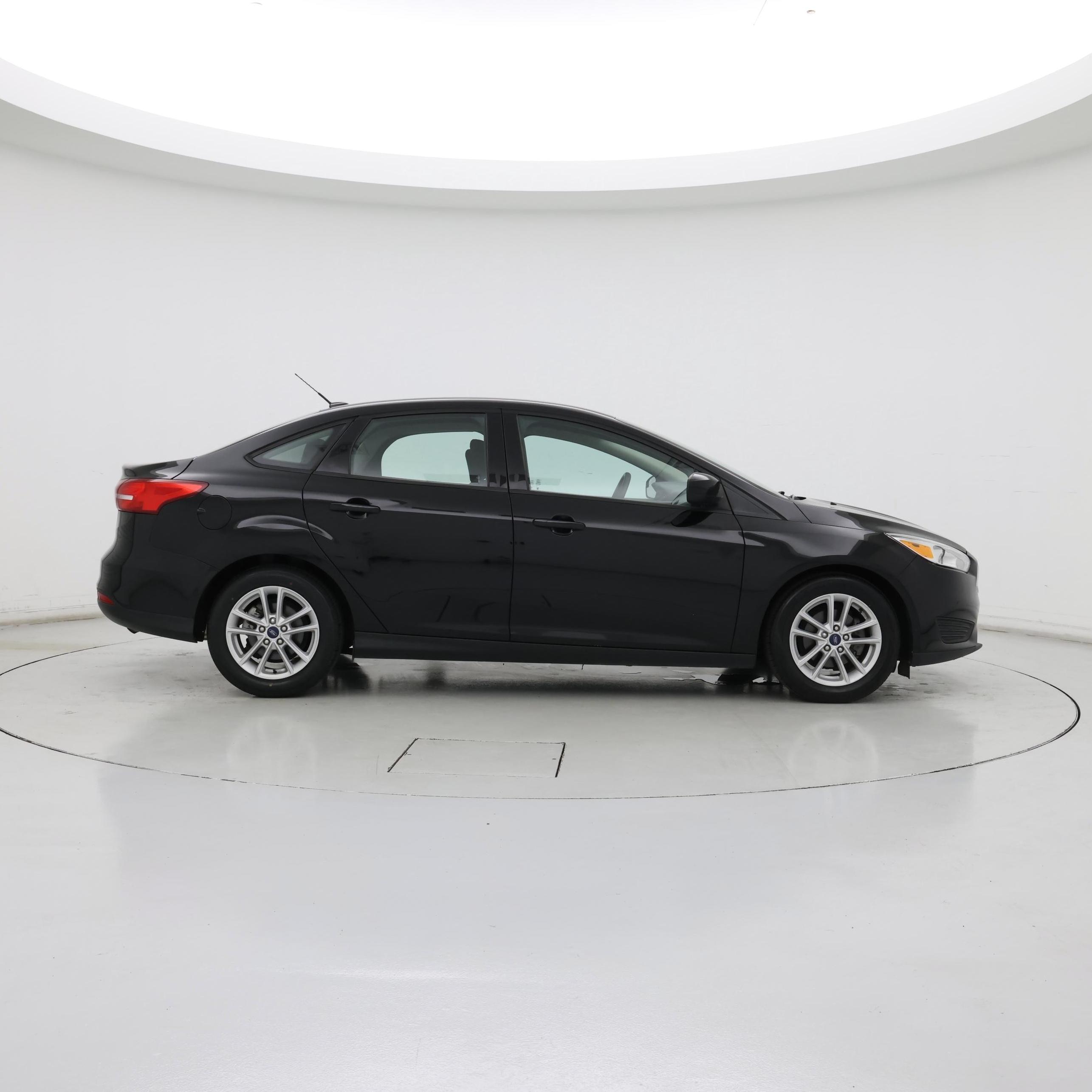 Thumbnail: 2018 Ford Focus - 7