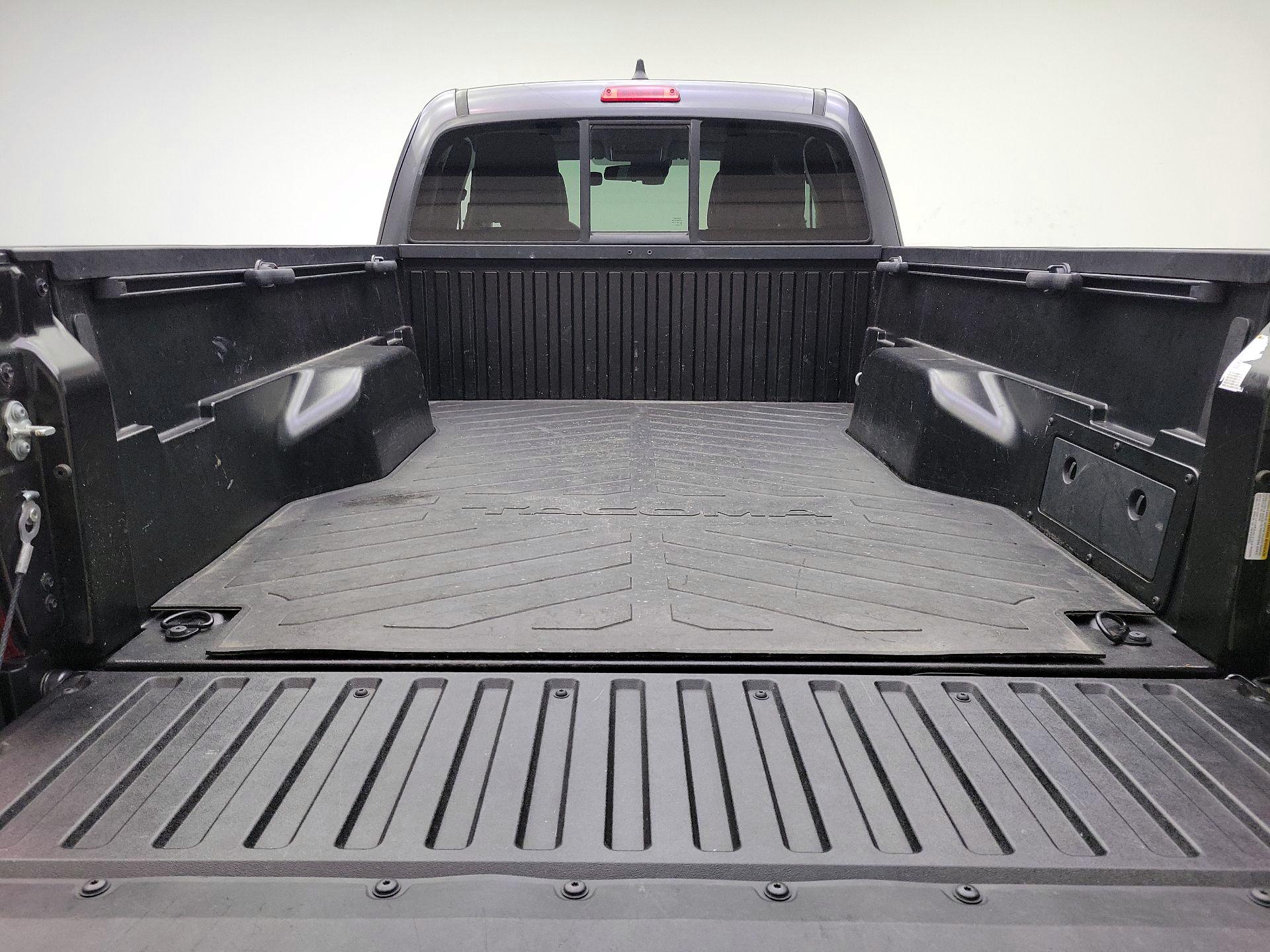 Thumbnail: 2023 Toyota Tacoma - 20