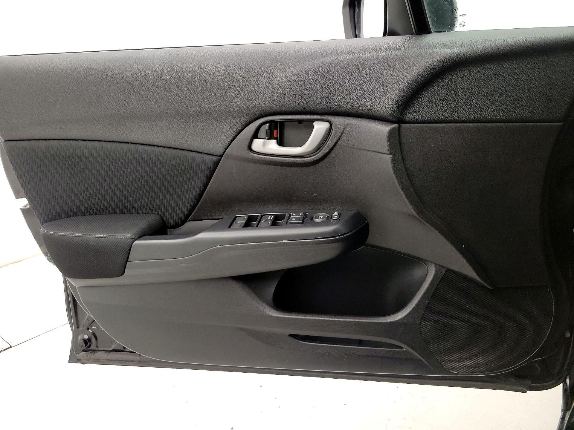 Thumbnail: 2014 Honda Civic - 12