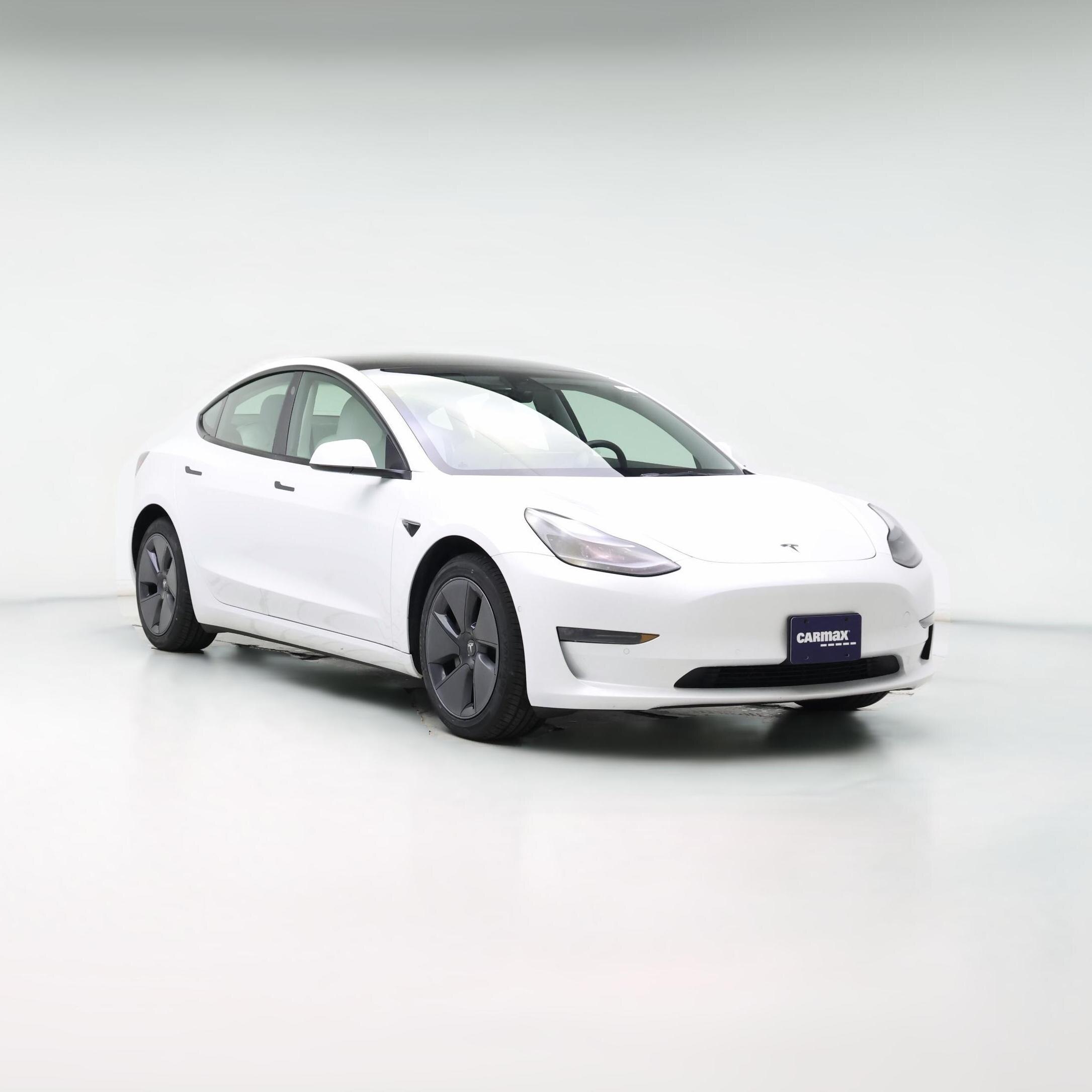 Thumbnail: 2022 Tesla Model 3 - 1