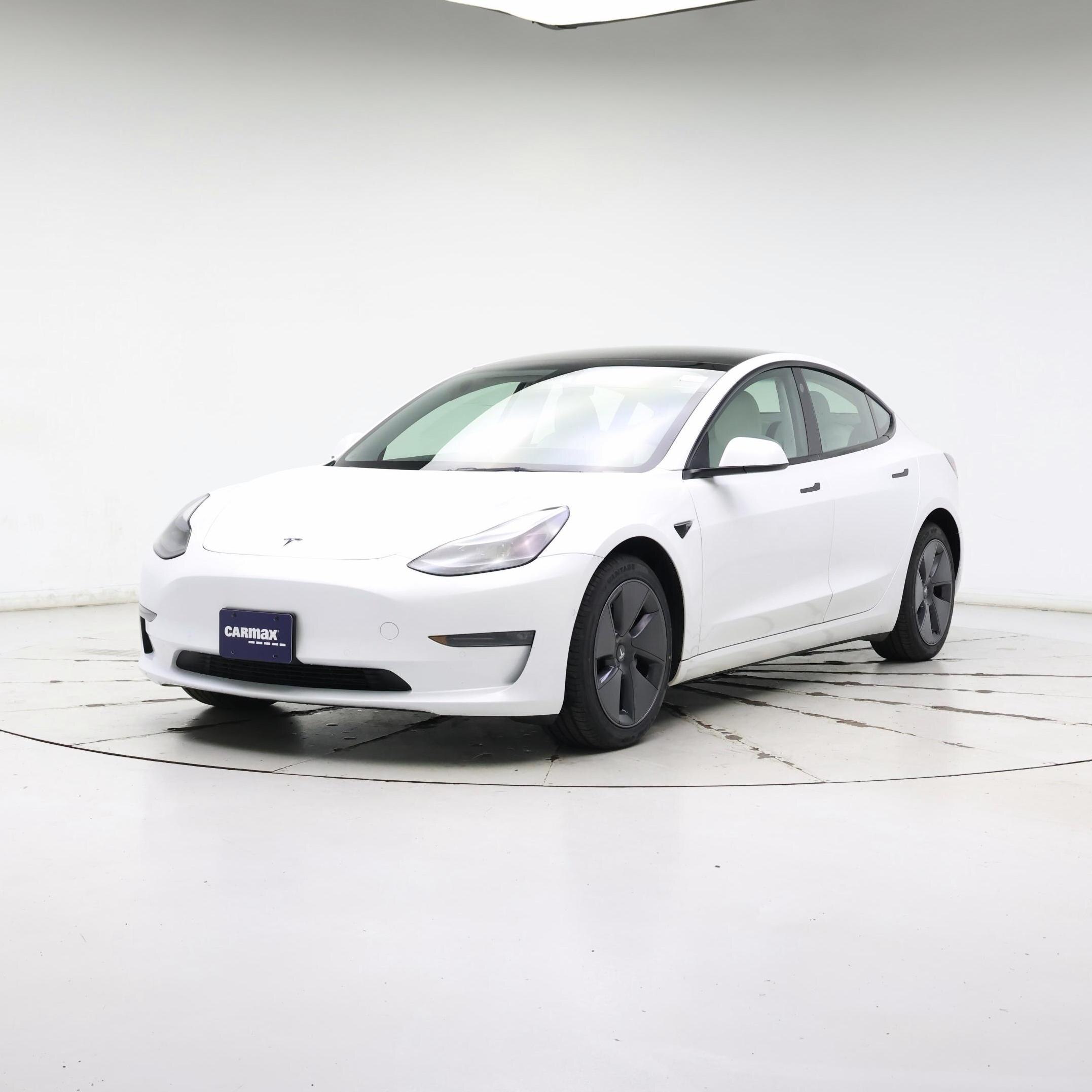 Thumbnail: 2022 Tesla Model 3 - 4