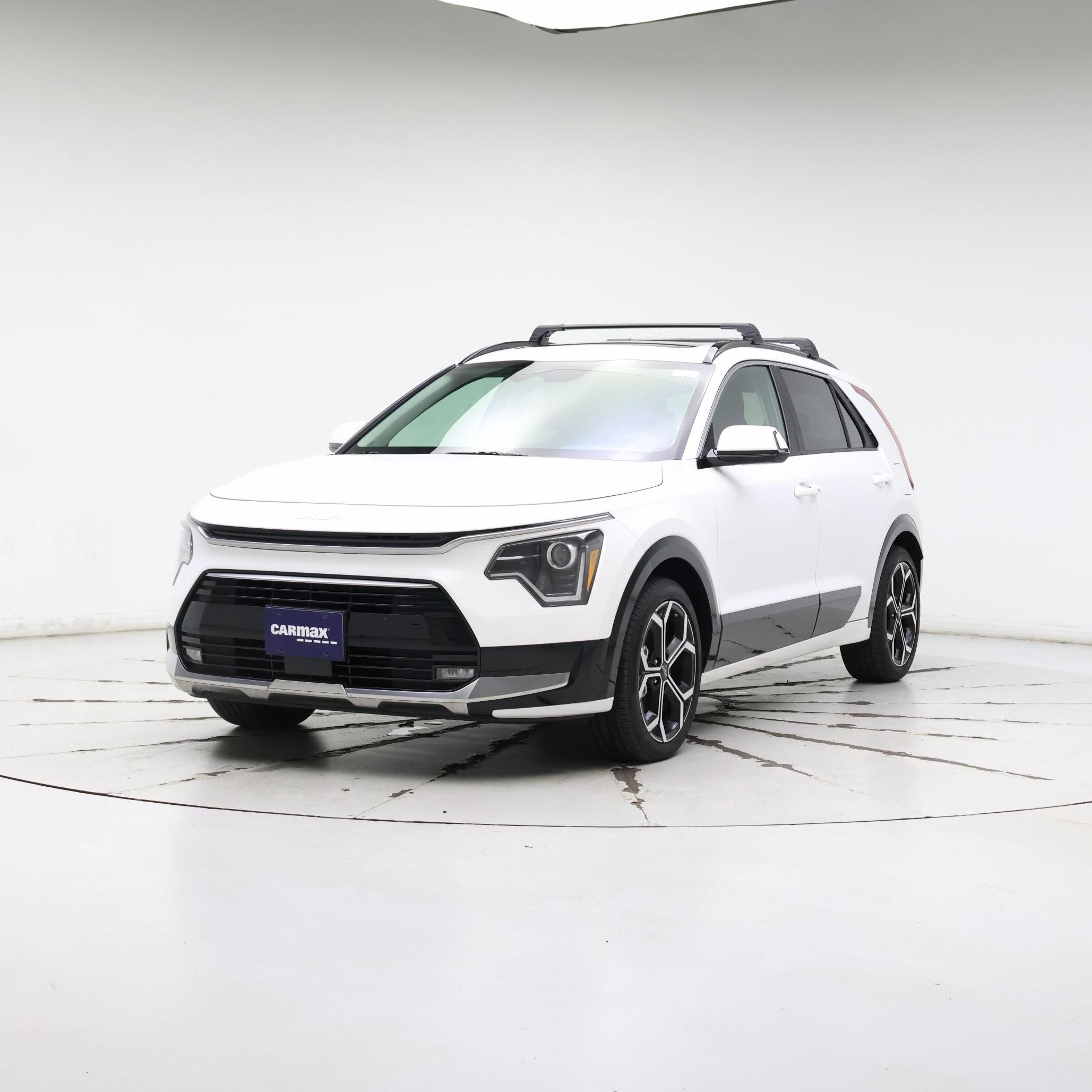 Thumbnail: 2024 Kia Niro - 4