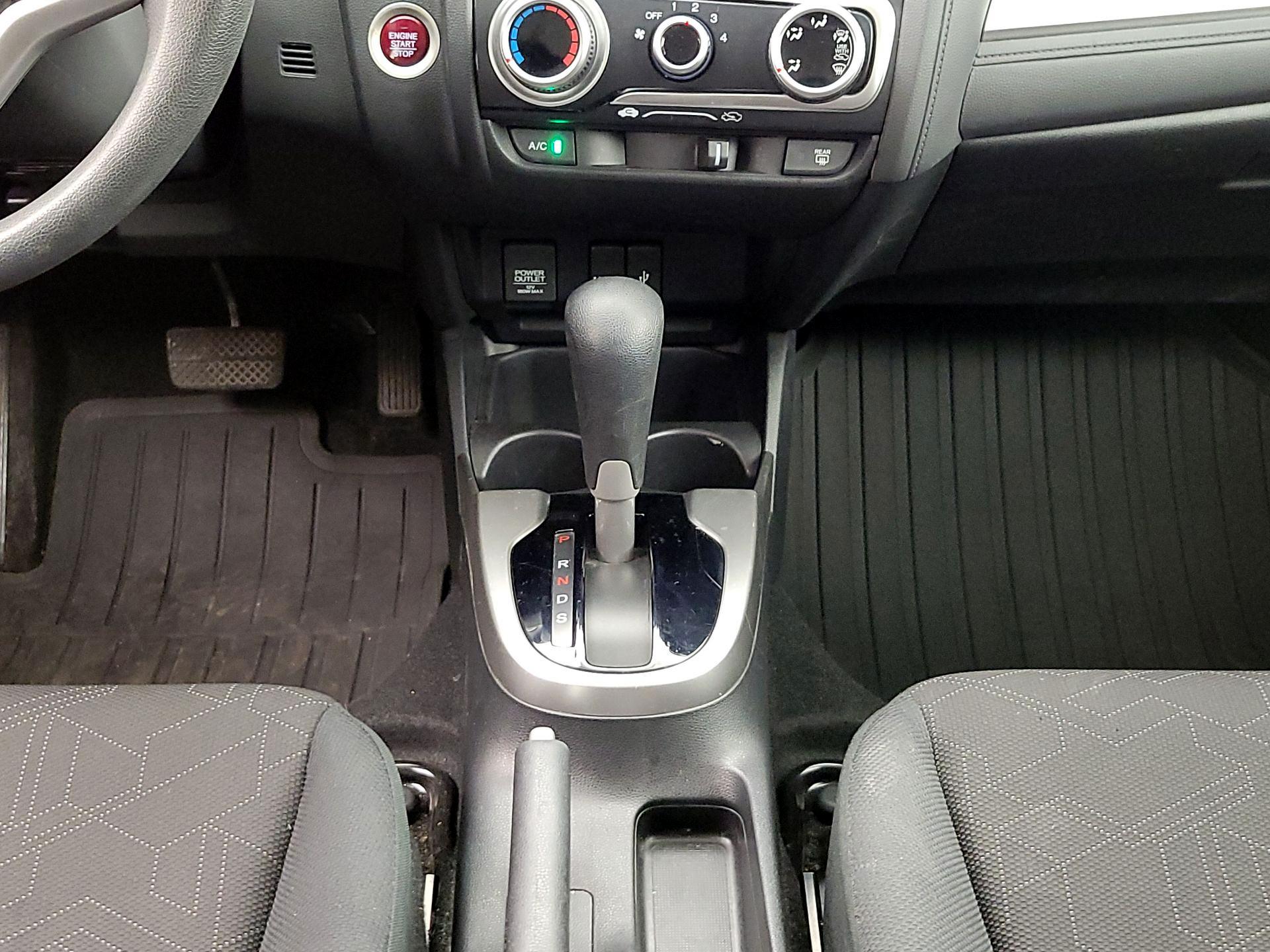 Thumbnail: 2015 Honda Fit - 17