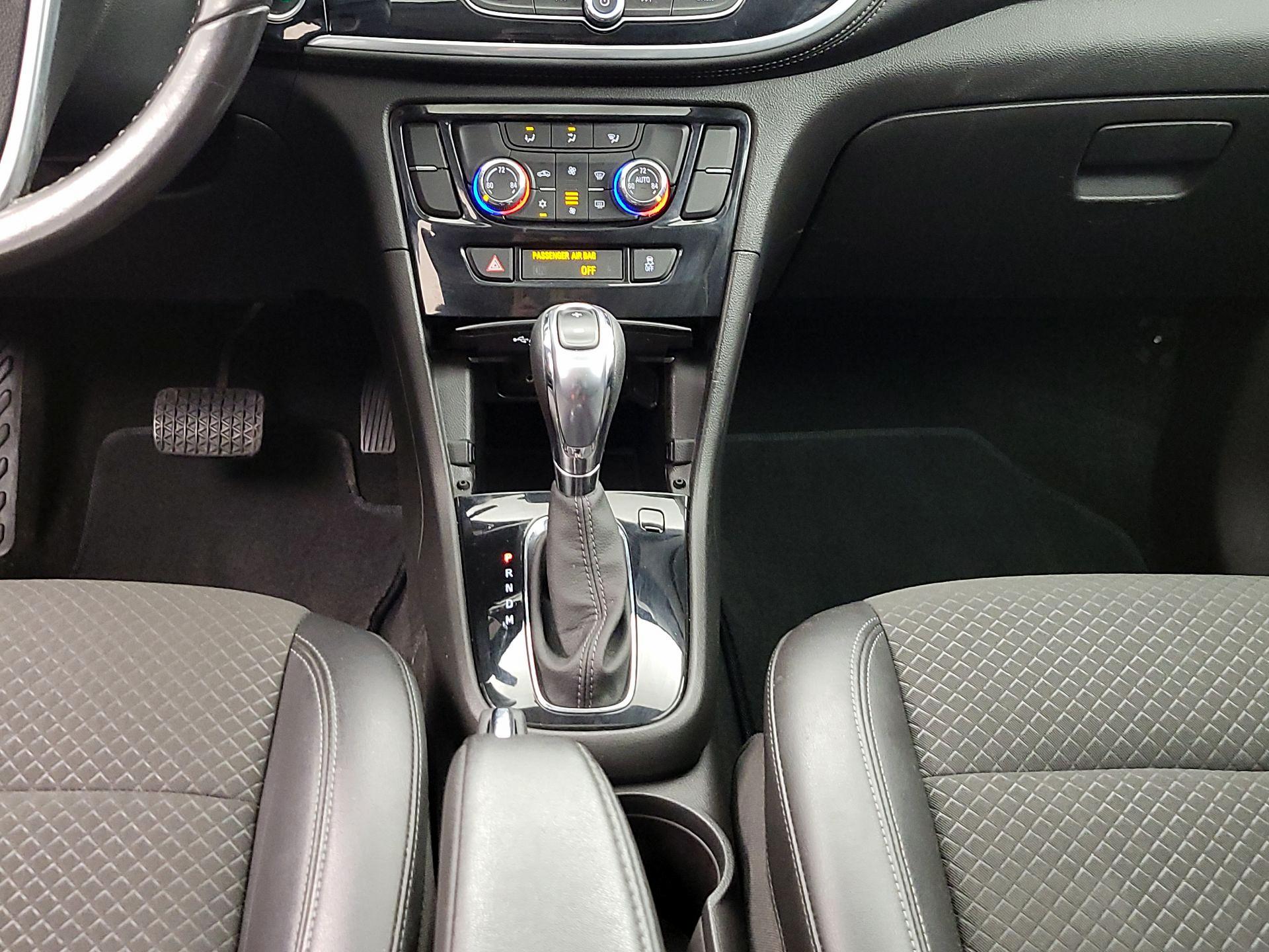 Thumbnail: 2019 Buick Encore - 18