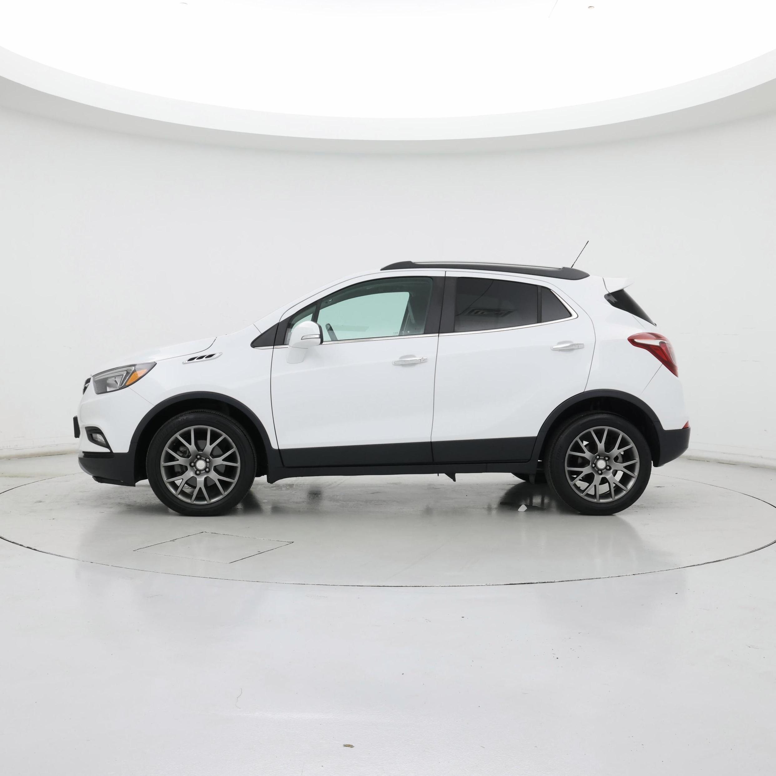 Thumbnail: 2019 Buick Encore - 3