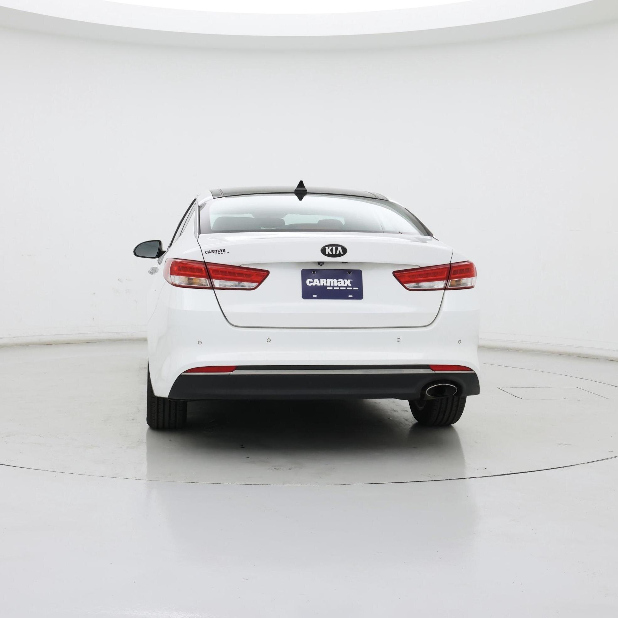 Thumbnail: 2016 Kia Optima - 6
