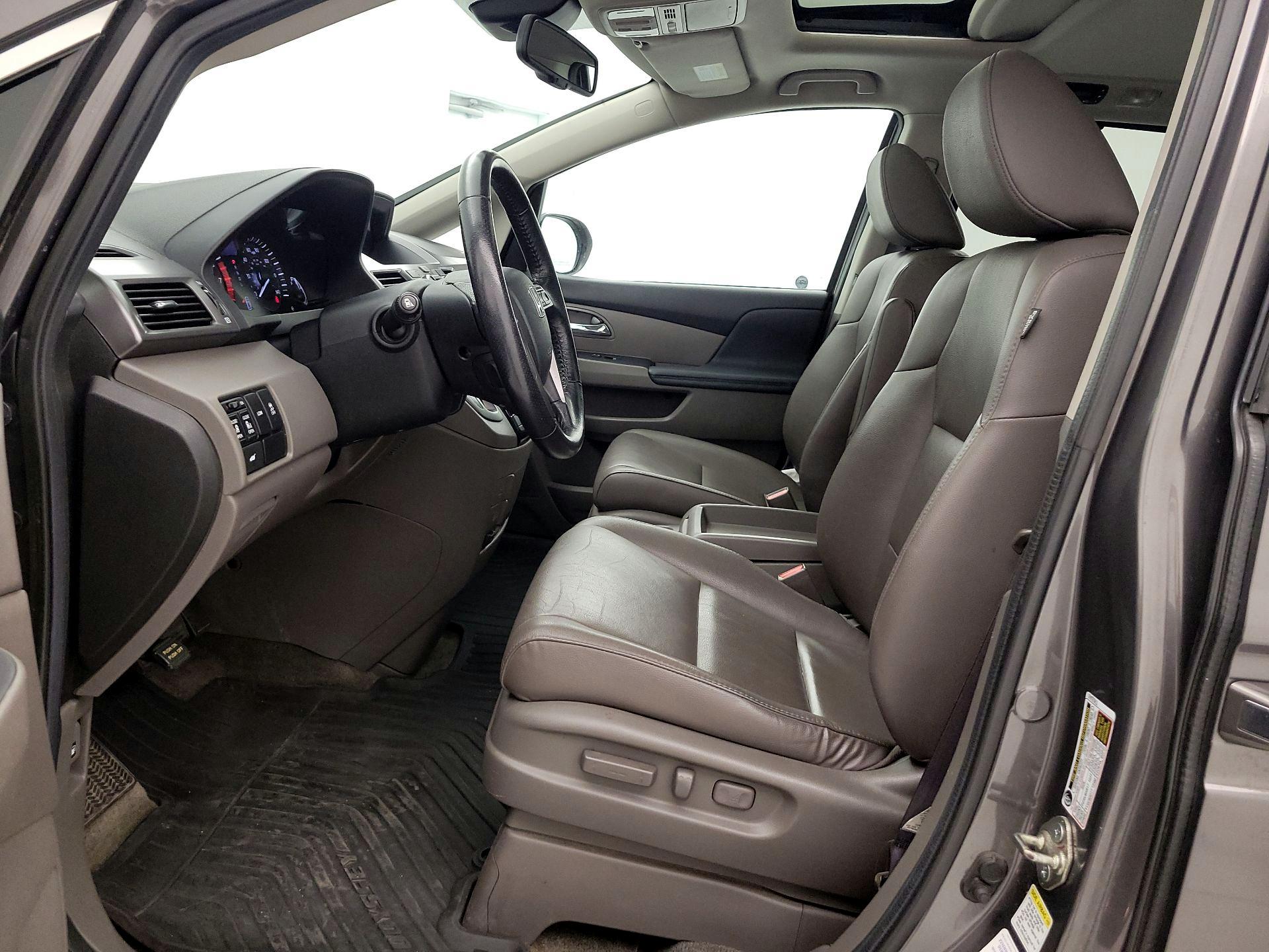 Thumbnail: 2014 Honda Odyssey - 11